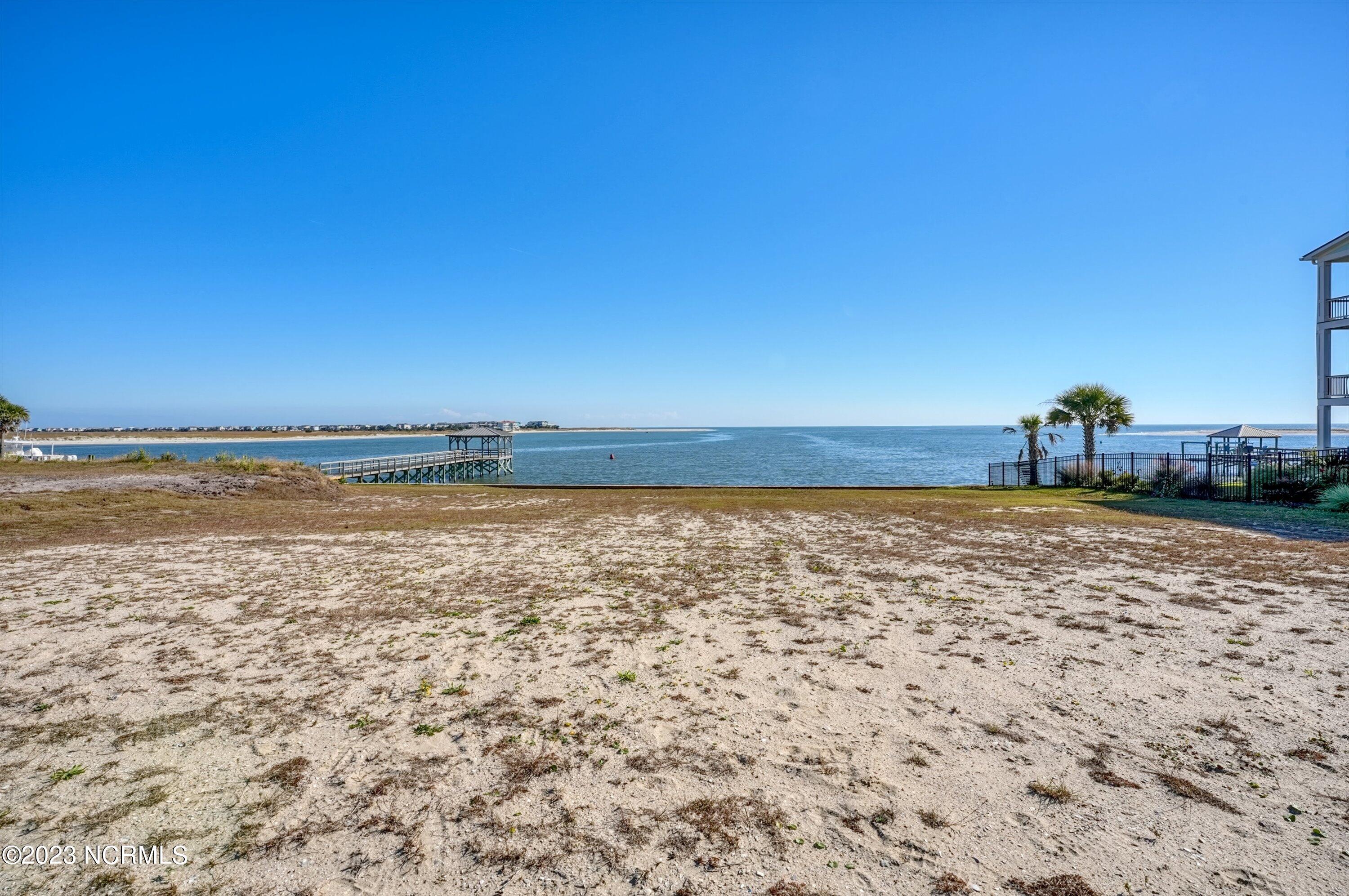 100472278 | Photo 15