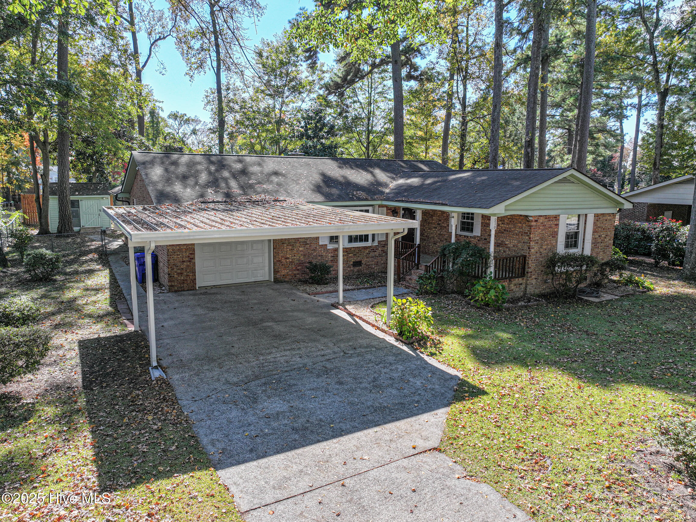 Homes for sale in Greenville, NC | 210 Westhaven Rd, Greenville, NC 27834 | MLS# 100540107