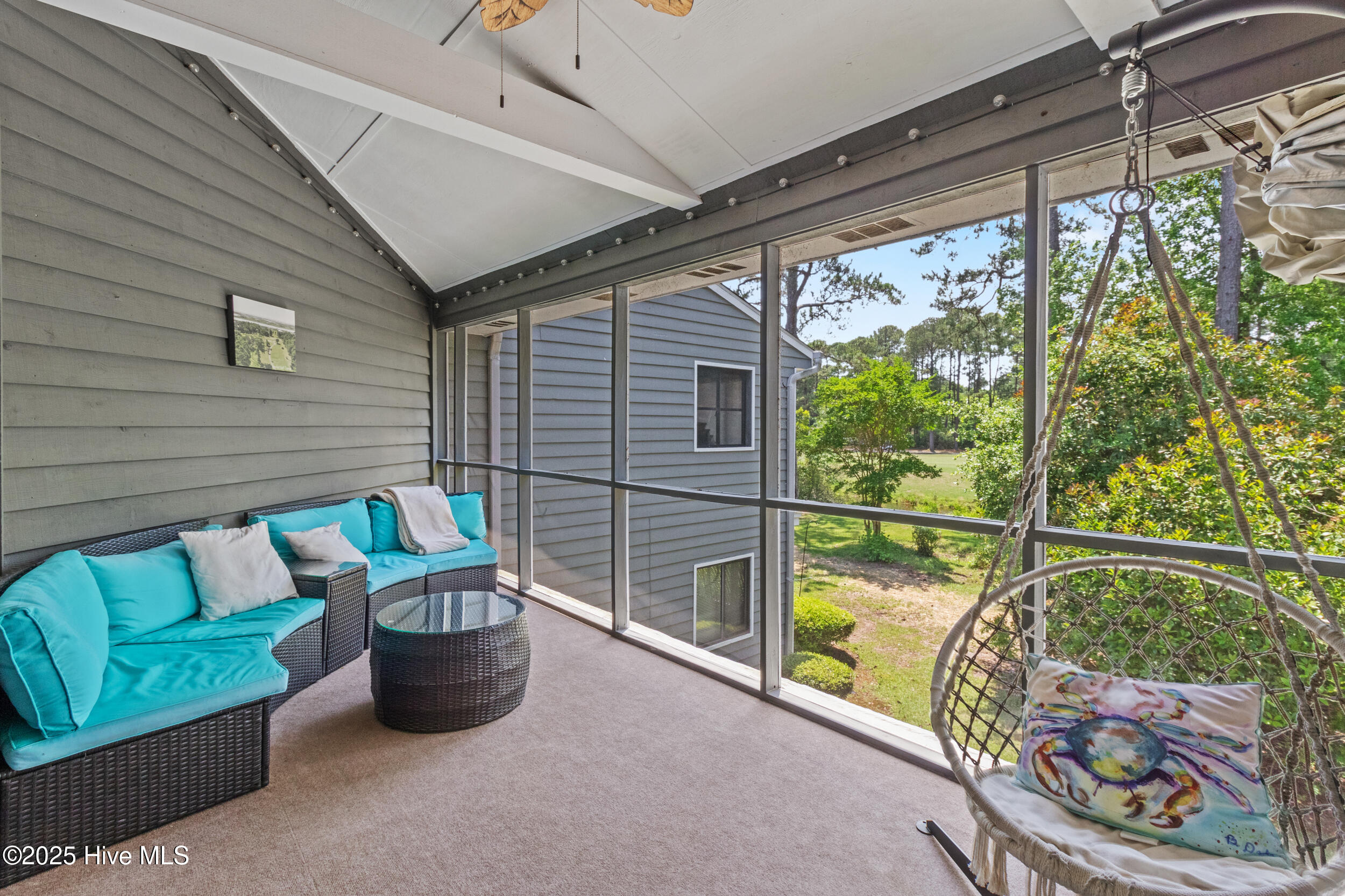 100508108 | Photo 28