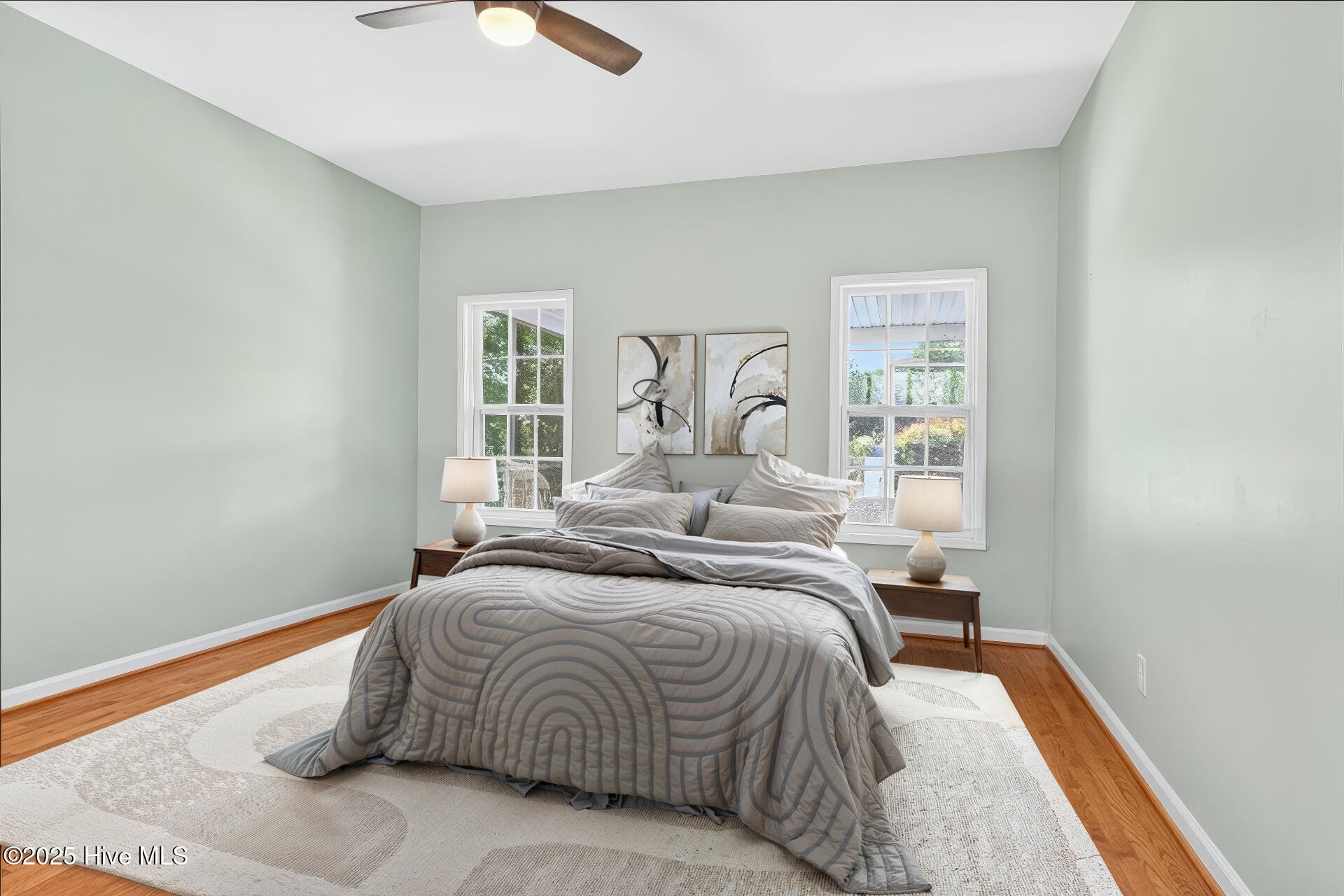 100523832 | Photo 50