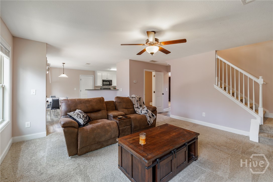 271 Oxmoor Close