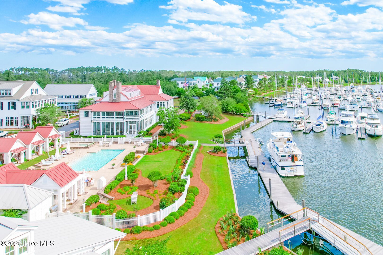 175 River Watch Road, Oriental, NC, 28571