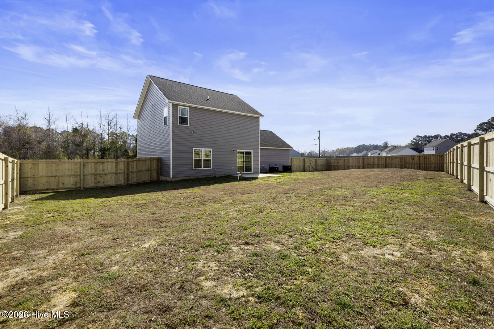 100542191 | Photo 27