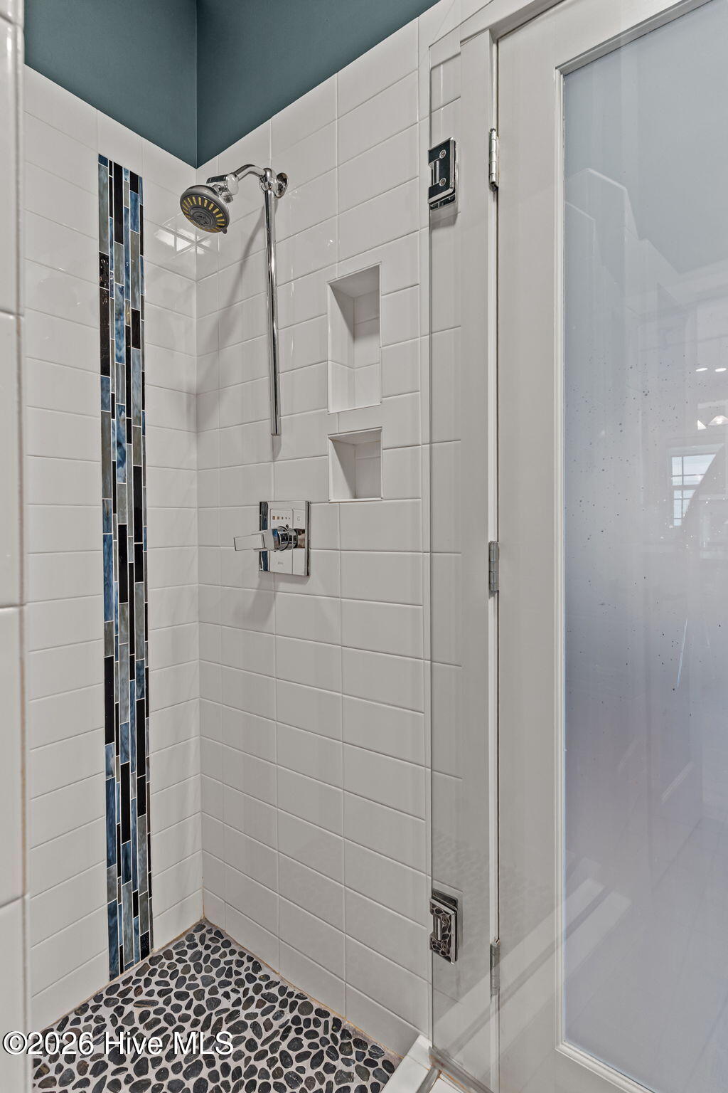 100552258 | Photo 21