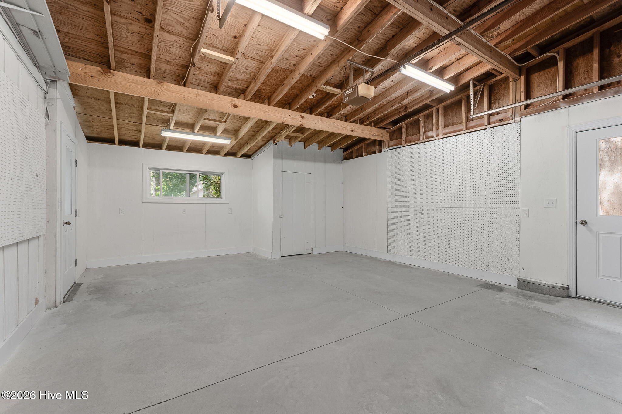 121 White Ash Drive,Pine Knoll Shores