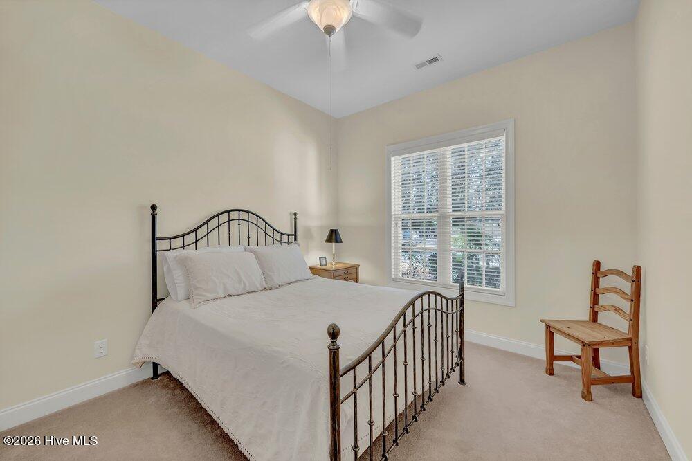 100554851 | Photo 11