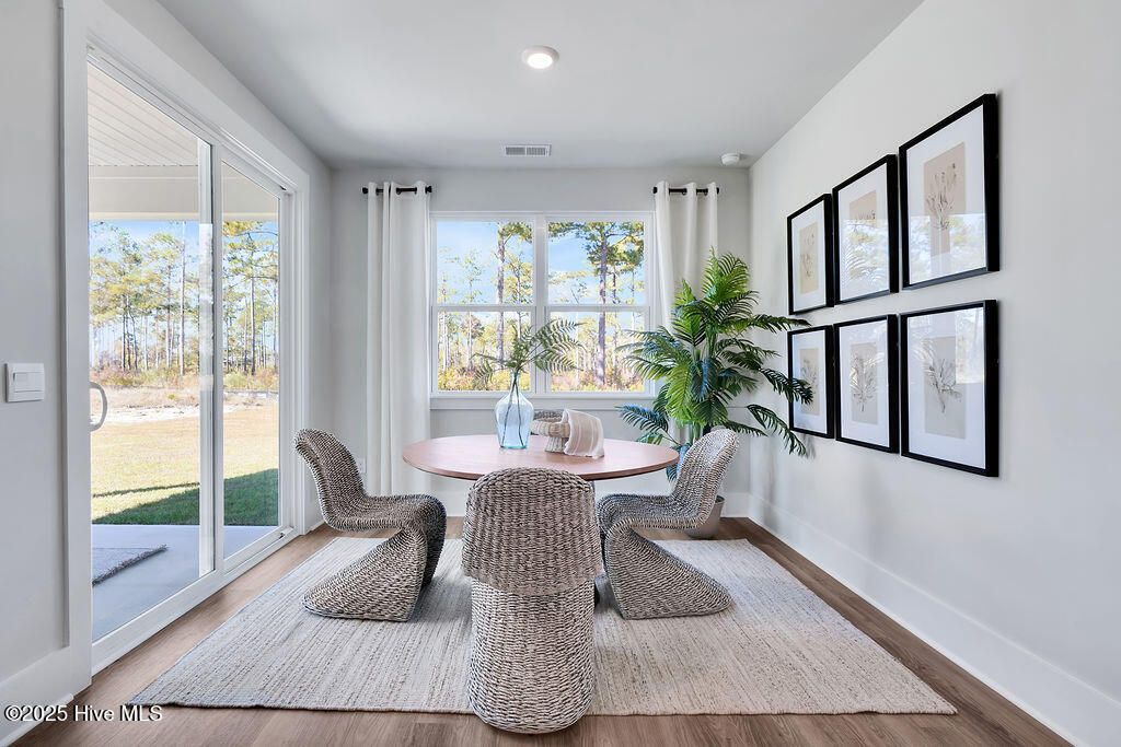 100558846 | Photo 20