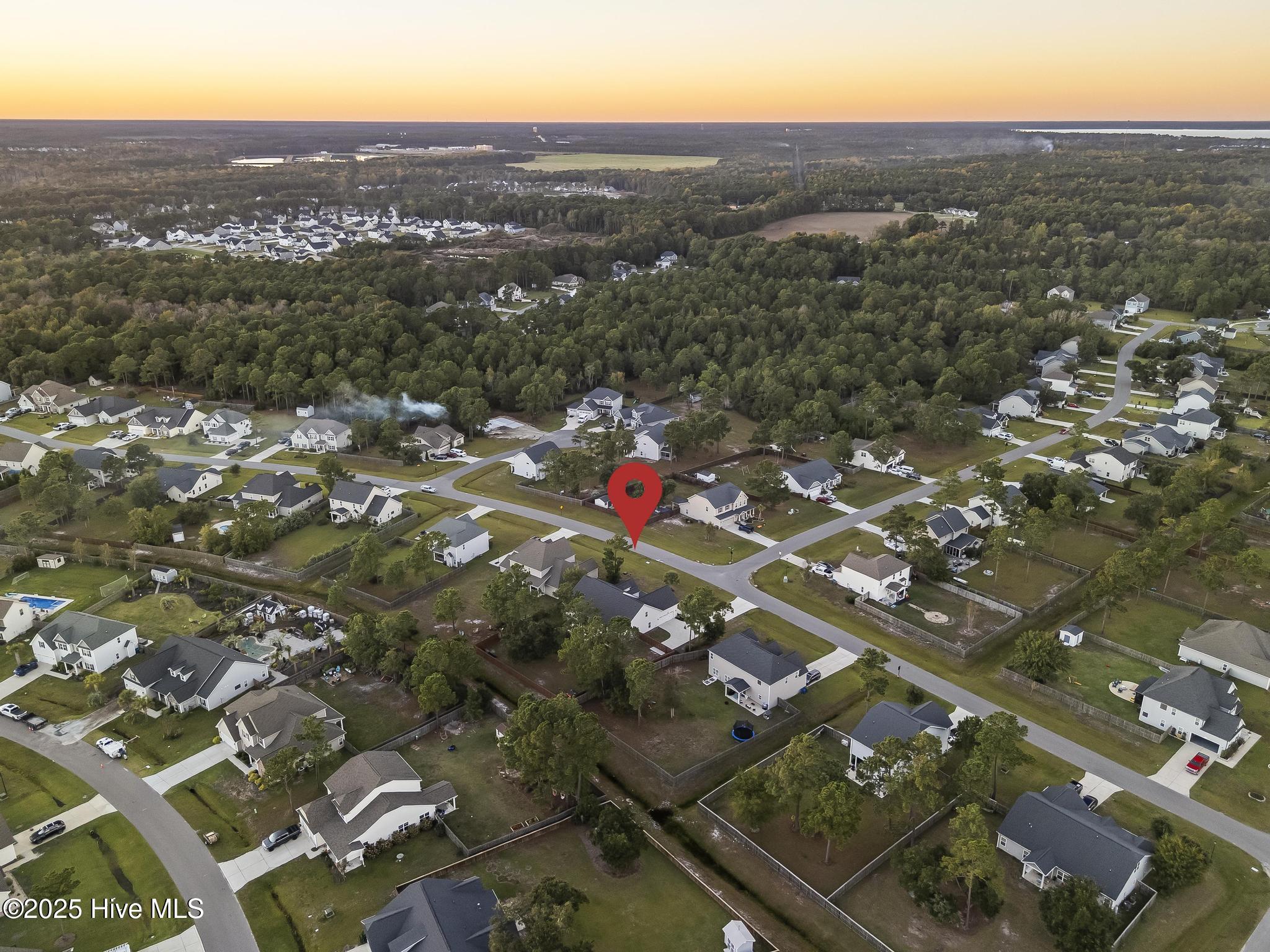 100536910 | Photo 60