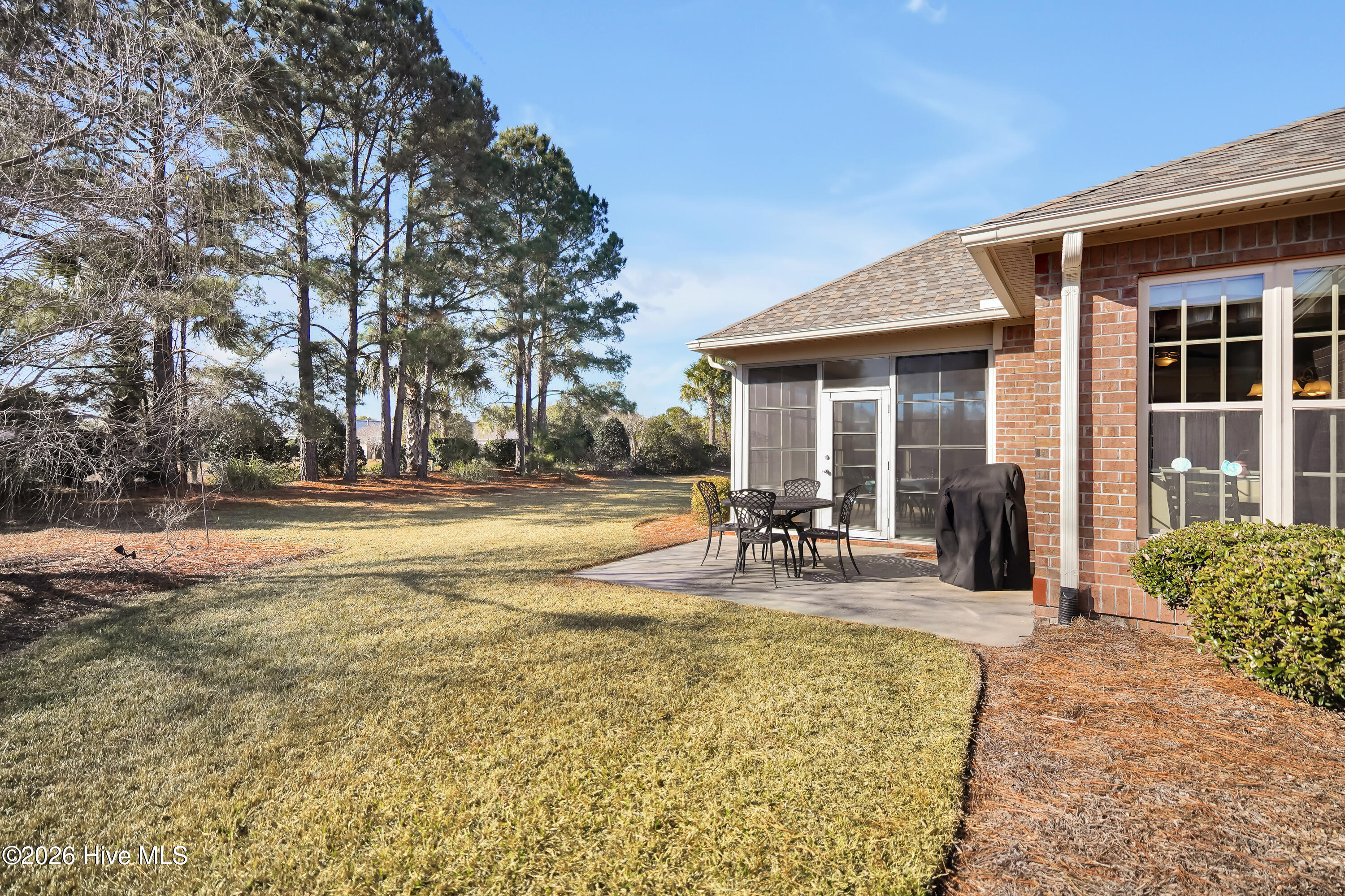 100547997 | Photo 28