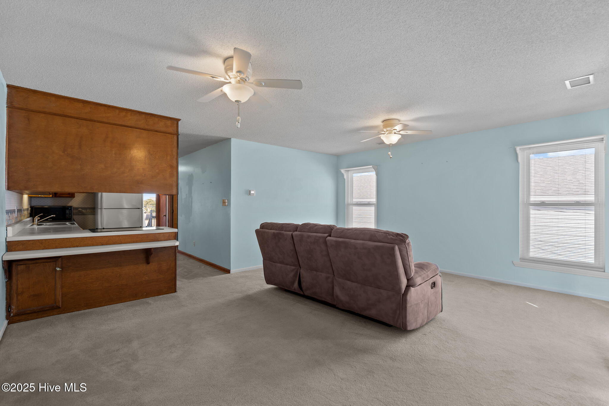 100547004 | Photo 13