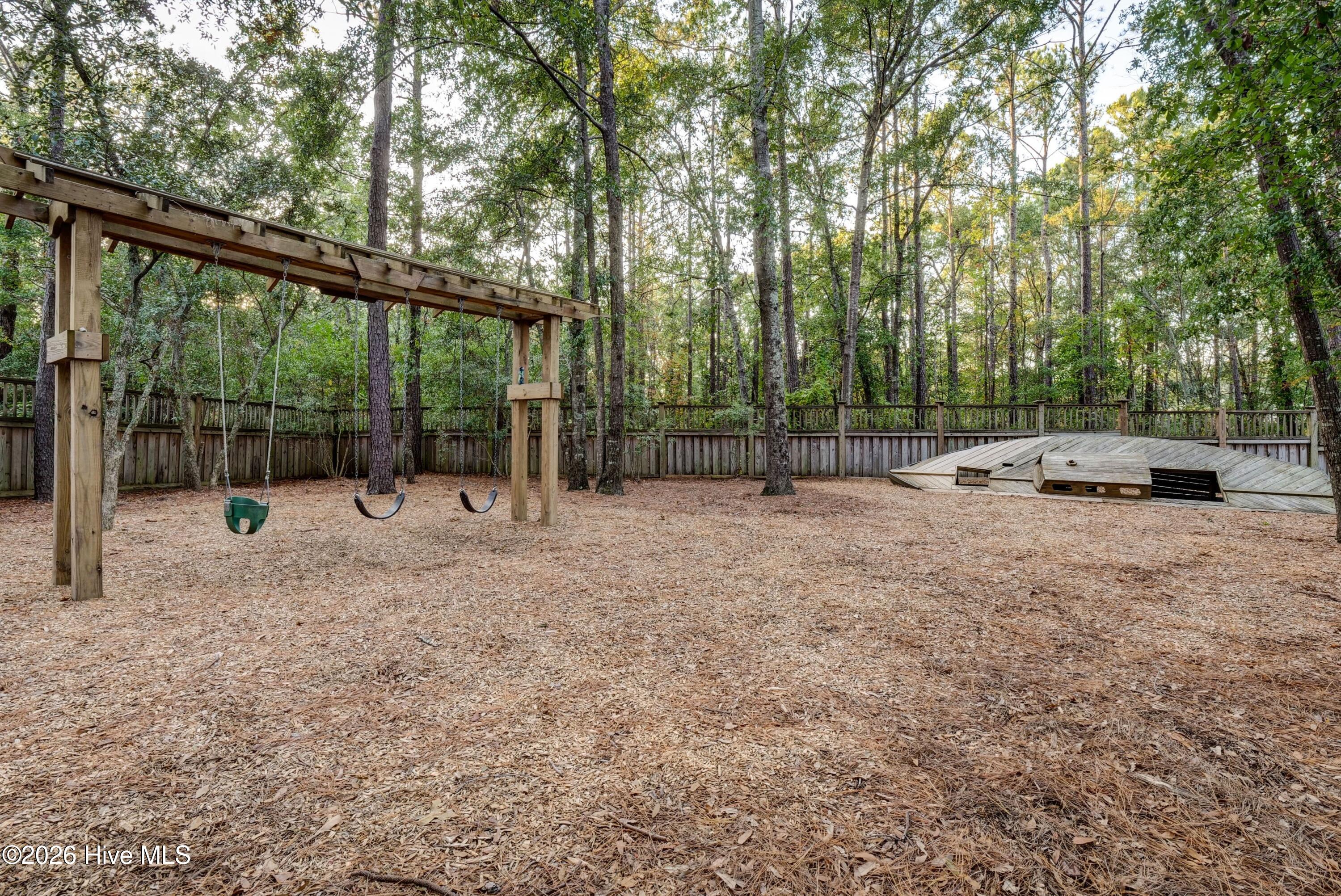 100549123 | Photo 58