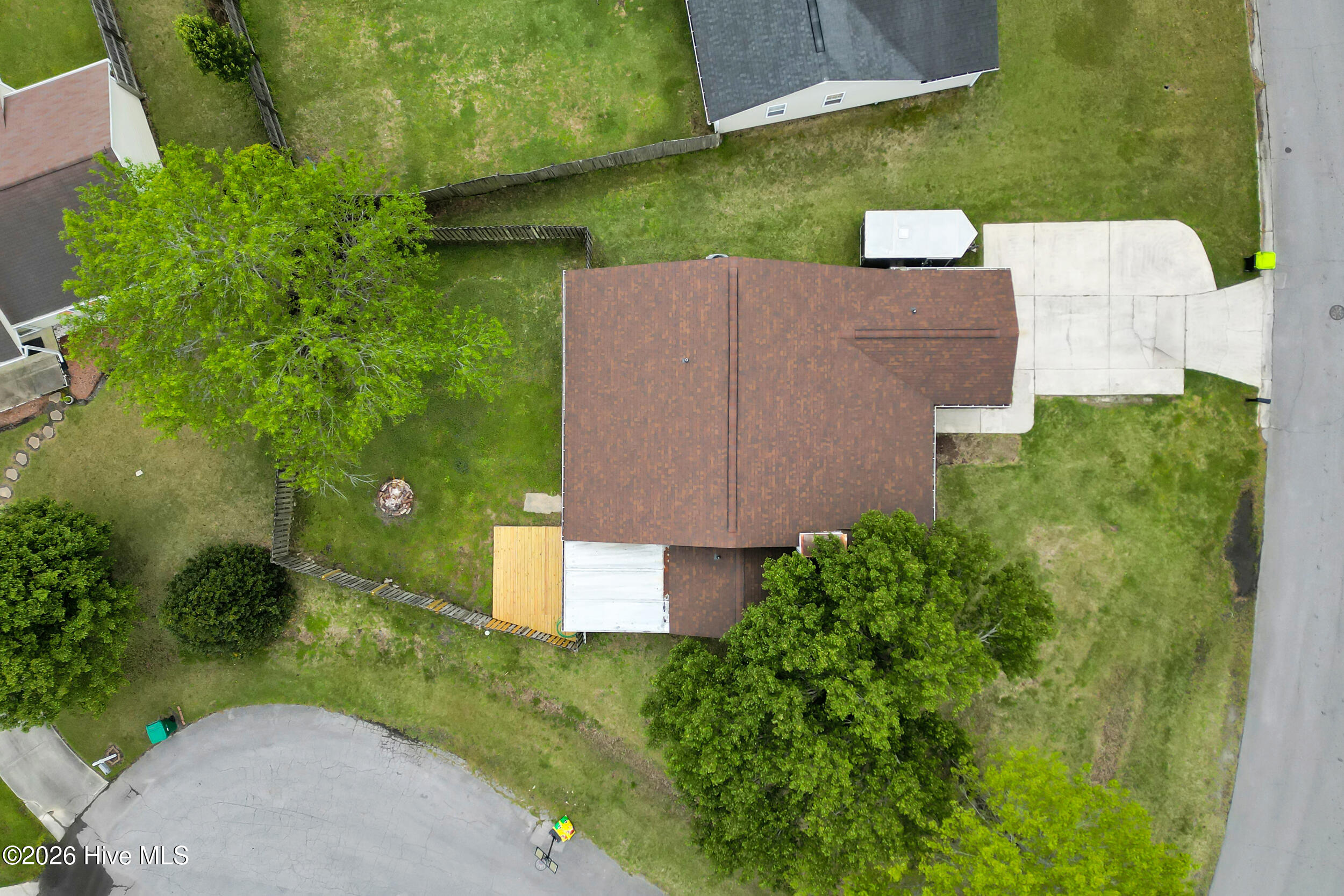 100565936 | Photo 19