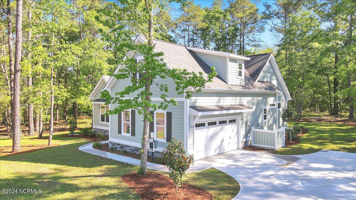 100535365 | Photo 45