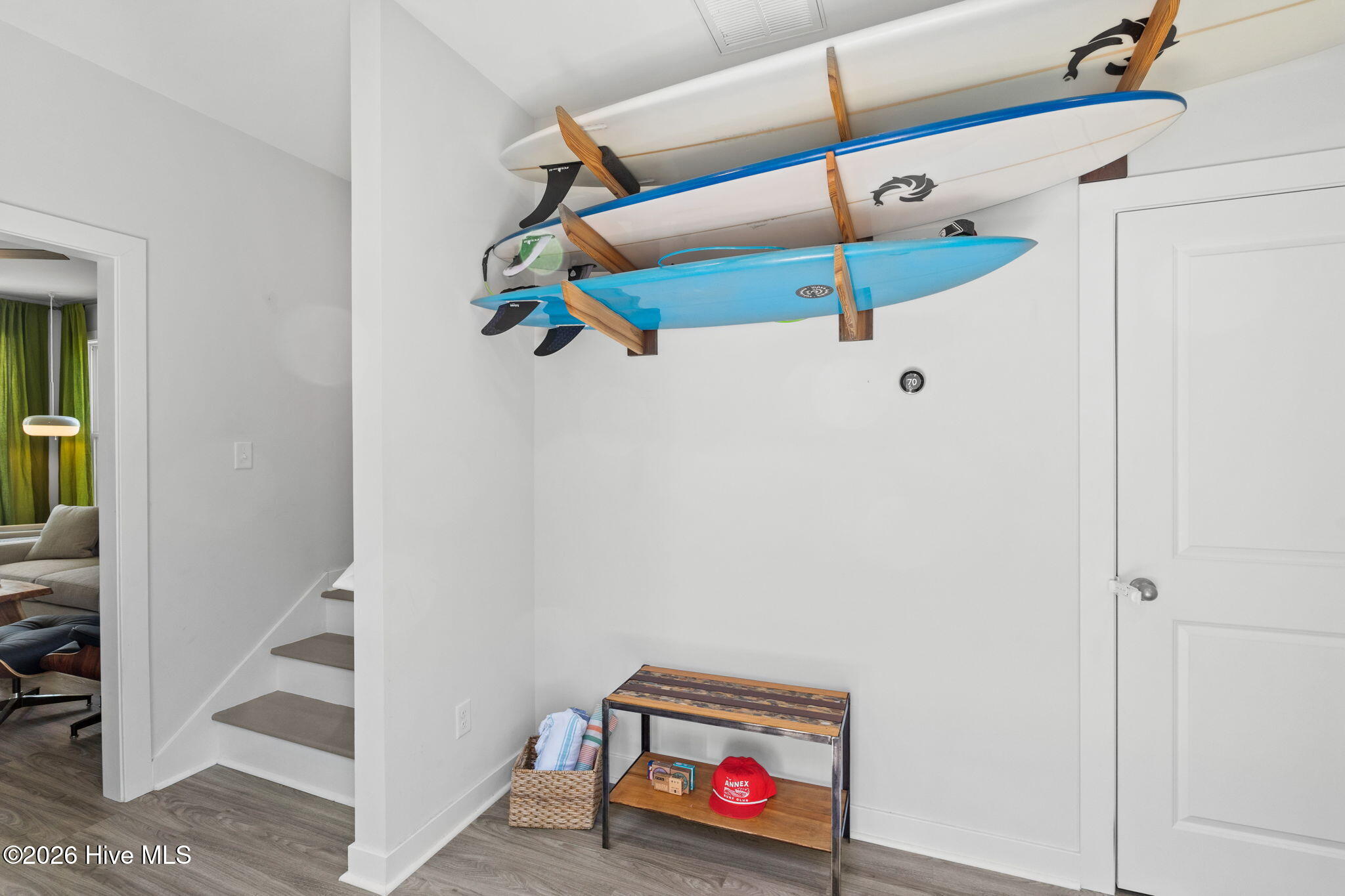 100562571 | Photo 15