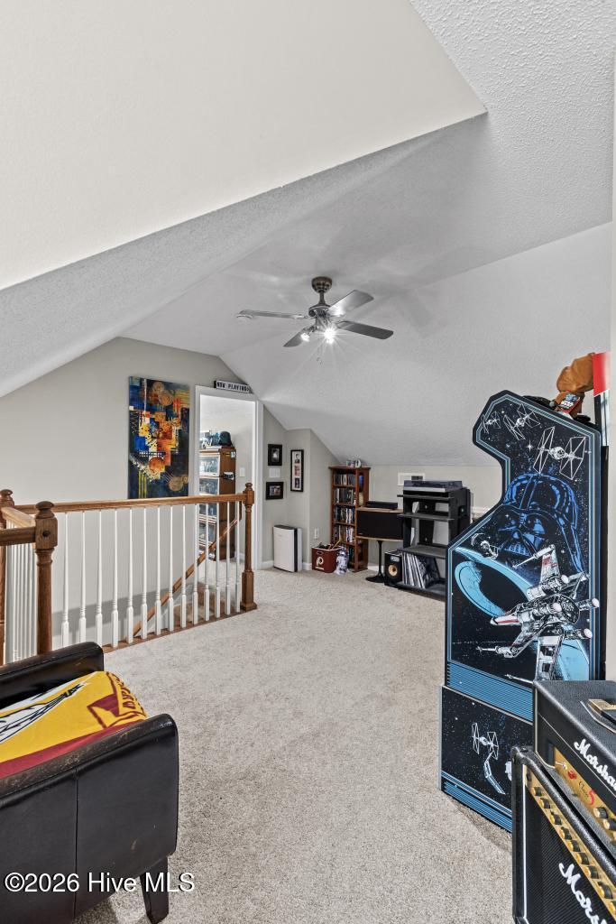 100564951 | Photo 44