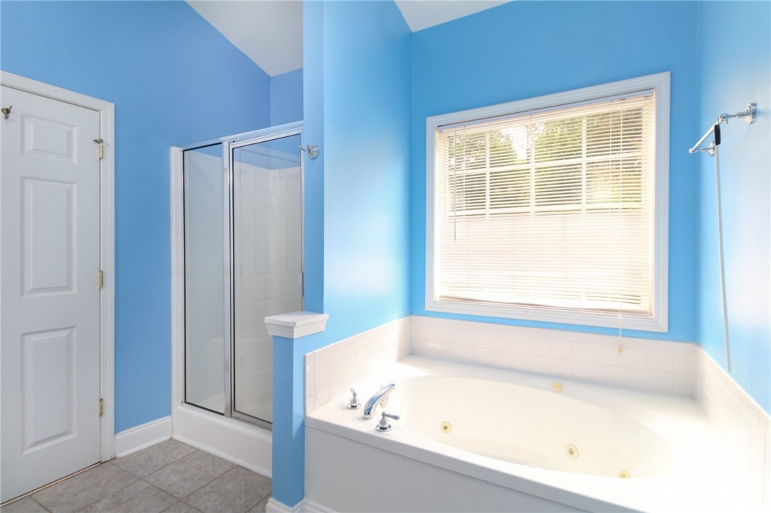 244 Carrington Drive, Athens, GA 30605 Listing Photo  14