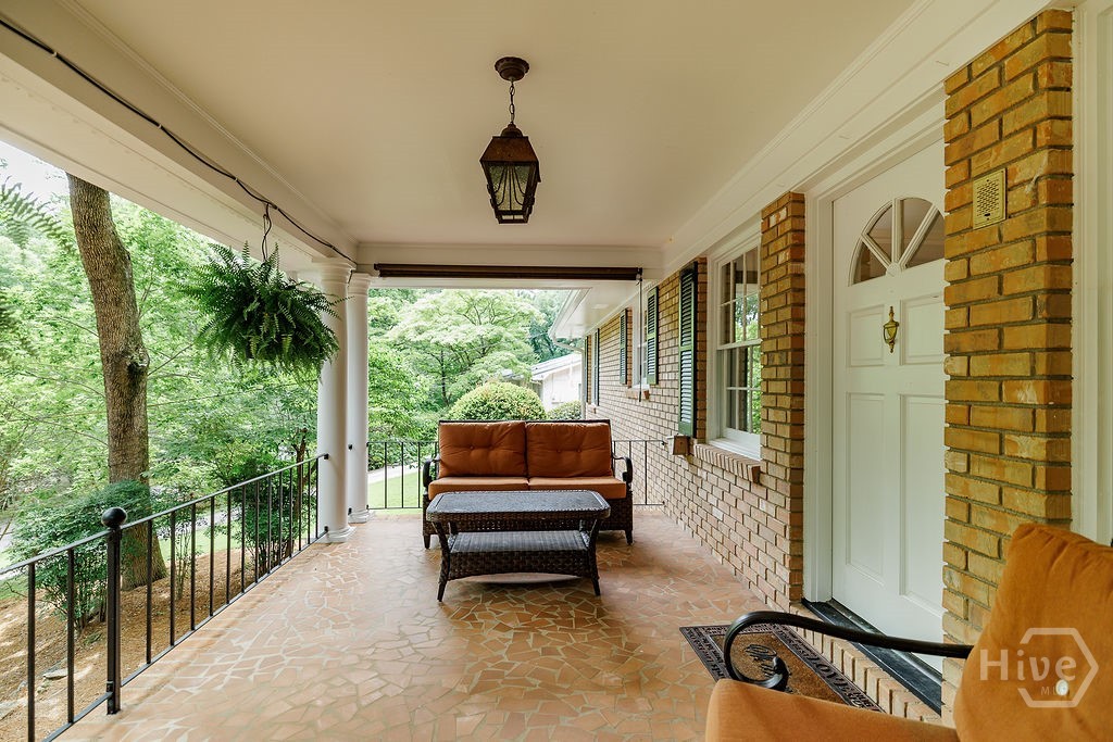 530 Westview Drive