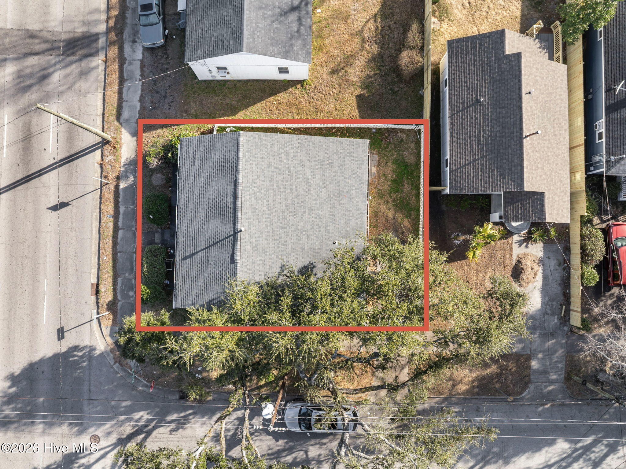 100550233 | Photo 40