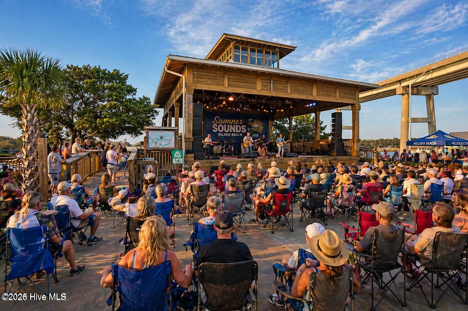 100568418 | Photo 13