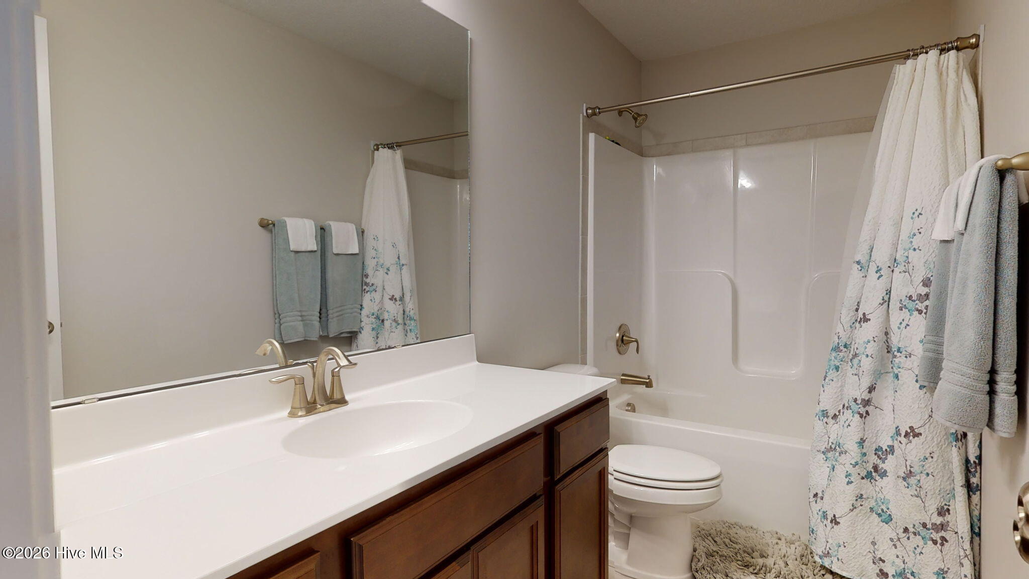 100558760 | Photo 28