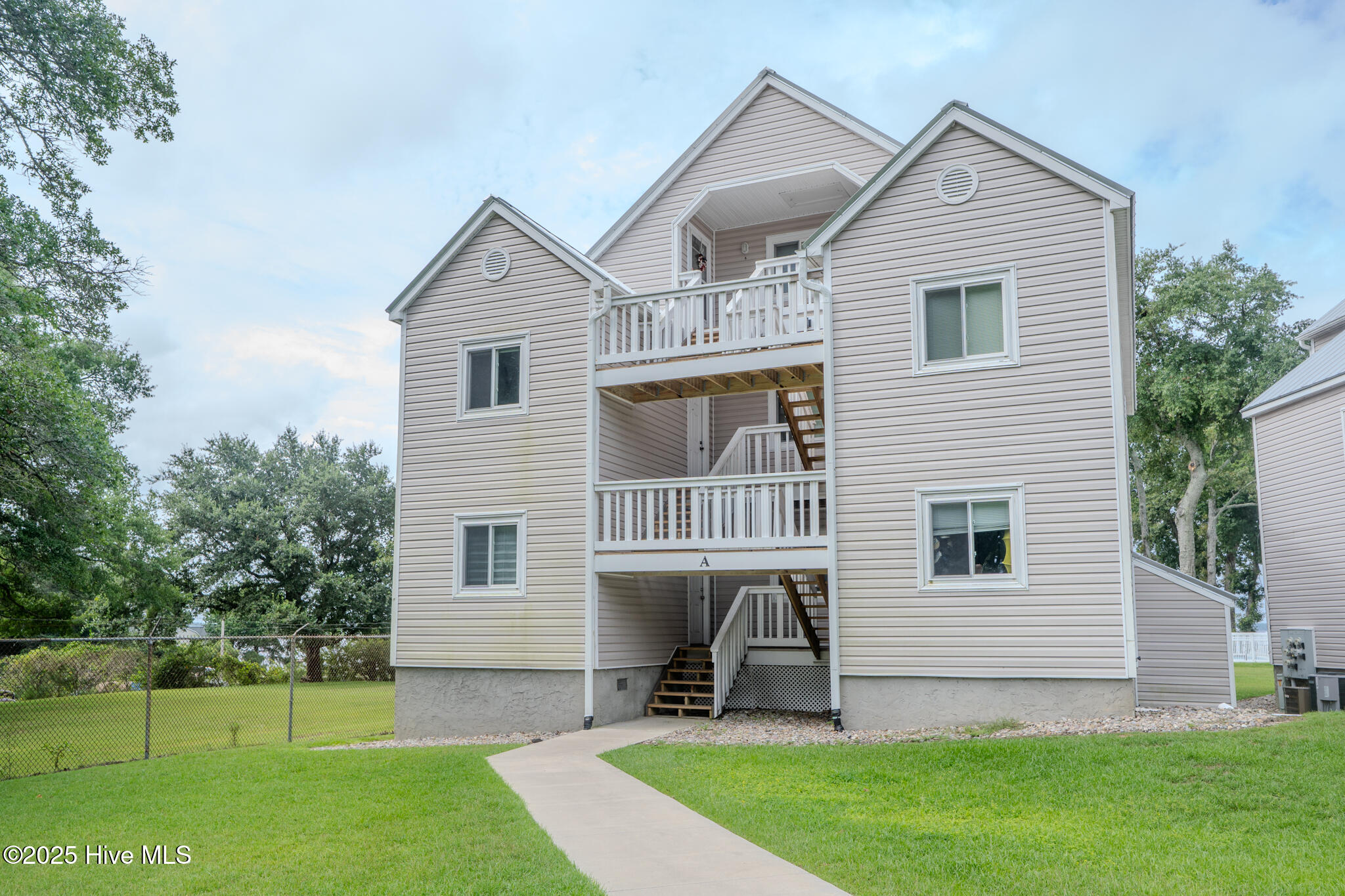 89 Country Club Drive Apt A3,Minnesott Beach