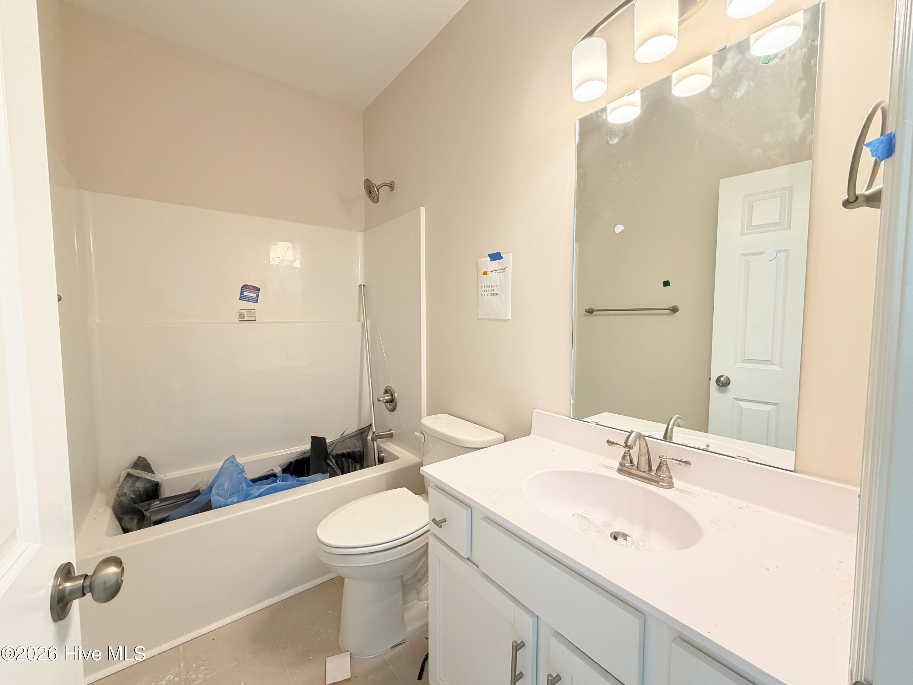 100552210 | Photo 10