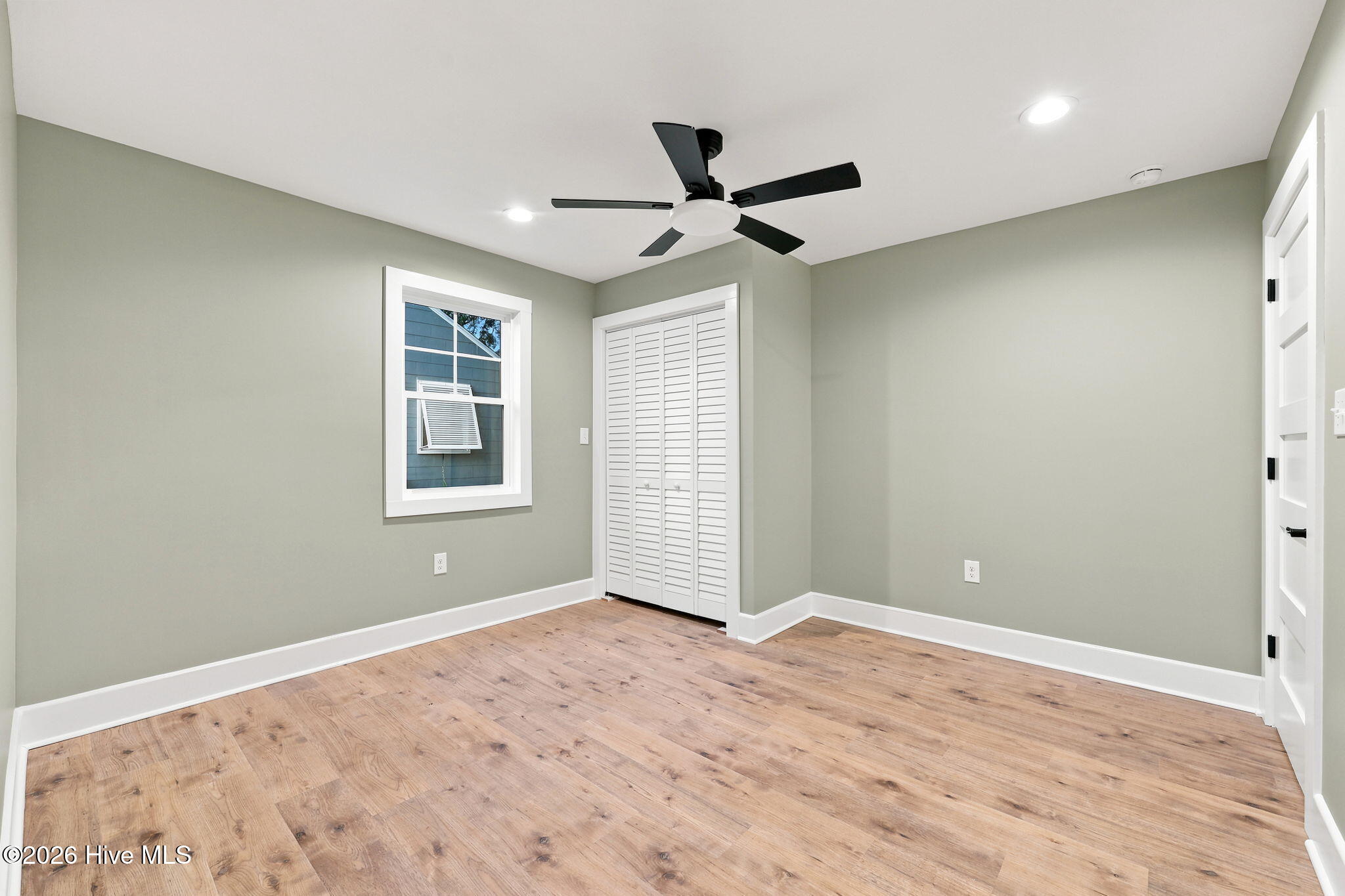 2609 Arendell Street,Morehead City