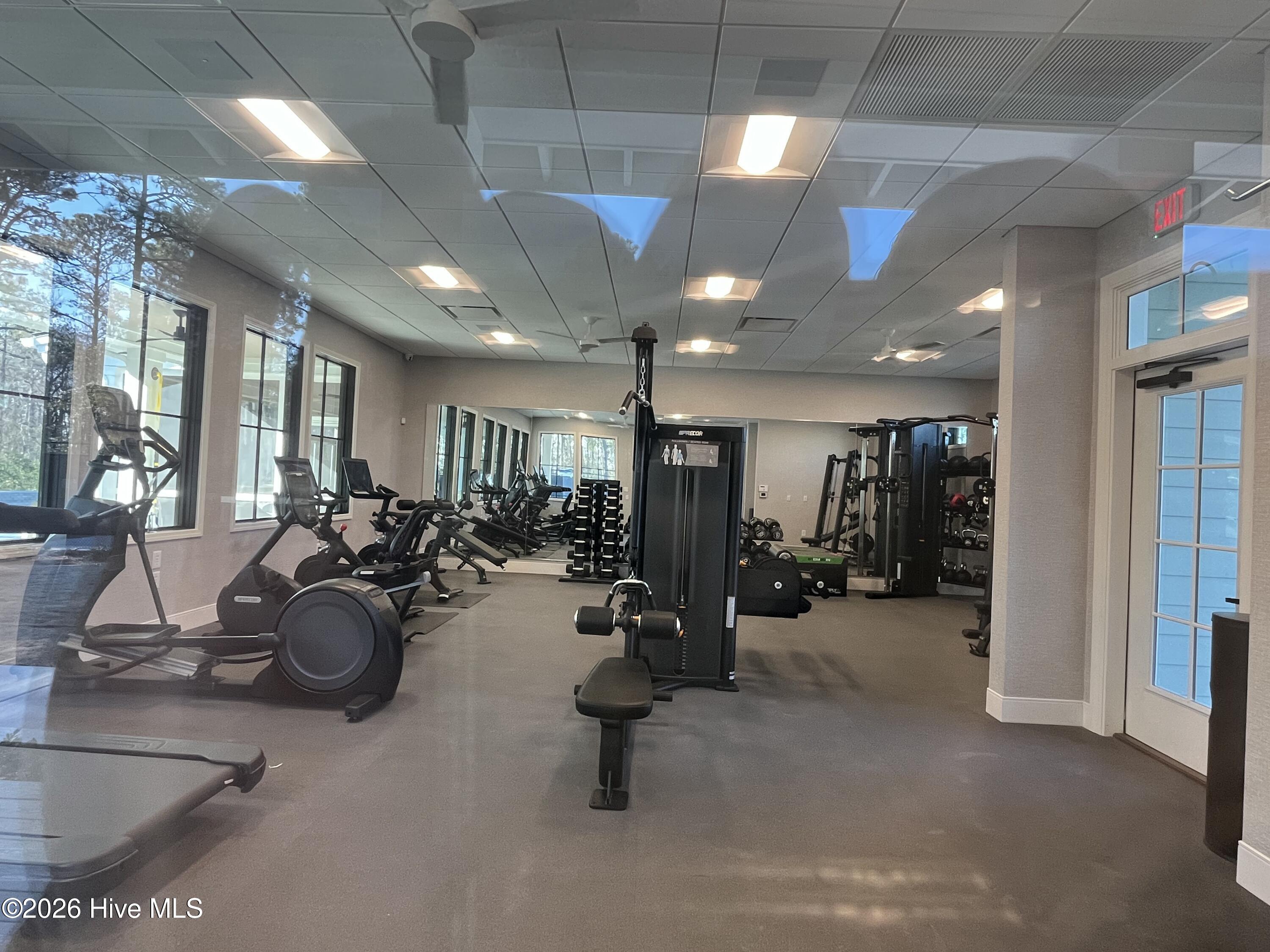 100554120 | Photo 74