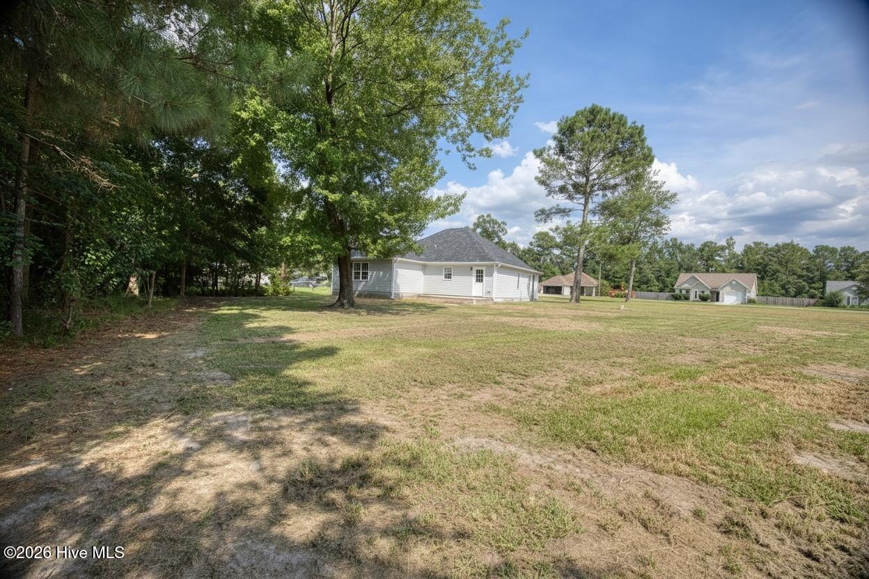 303 Big Tree Lane,Chinquapin