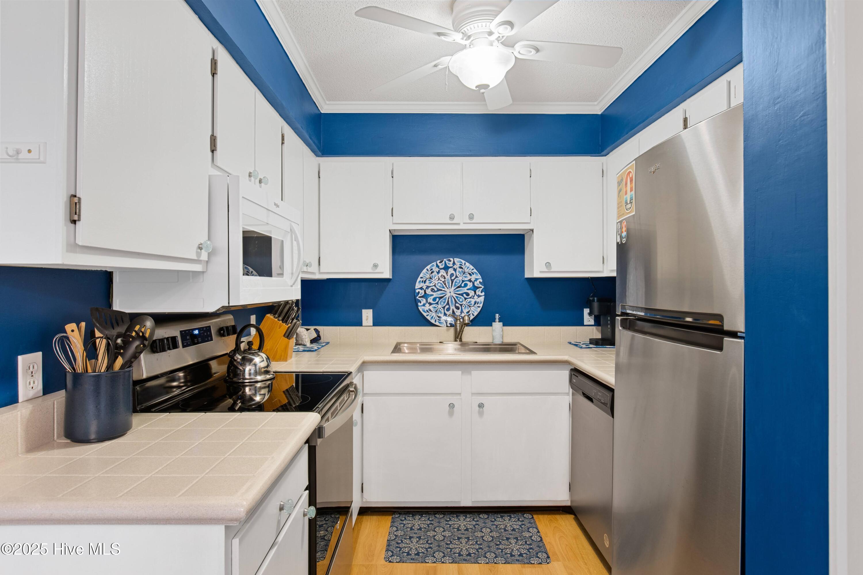 100524333 | Photo 14