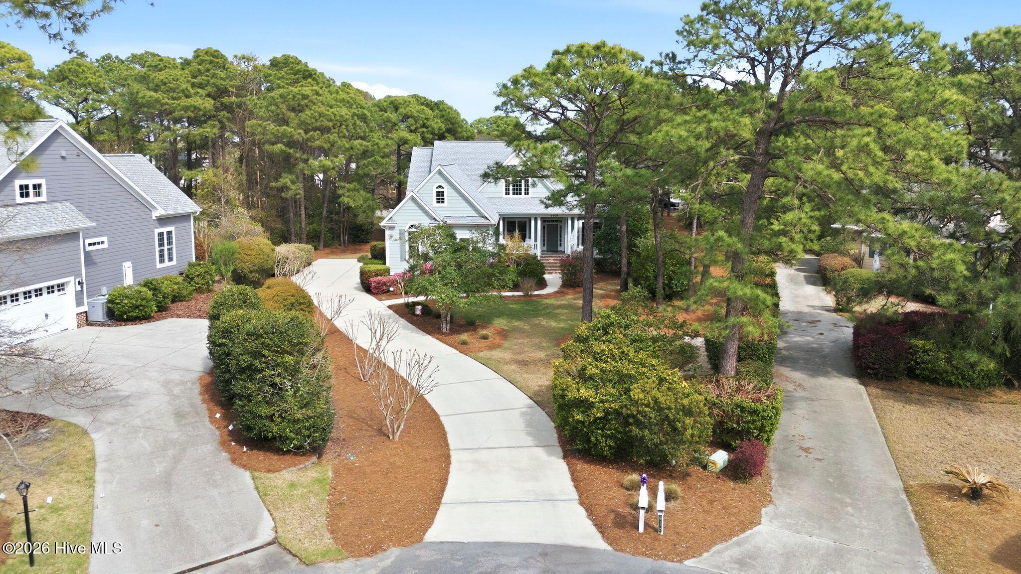 100564231 | Photo 72