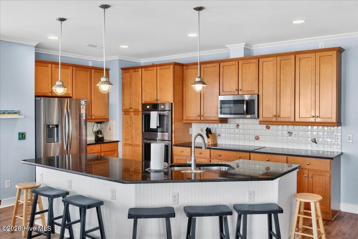 100549293 | Photo 69