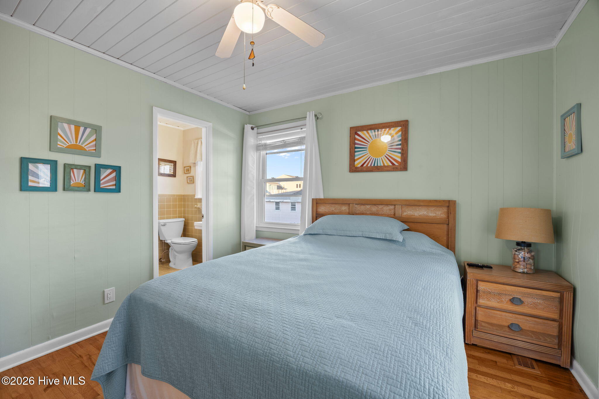 100549750 | Photo 39