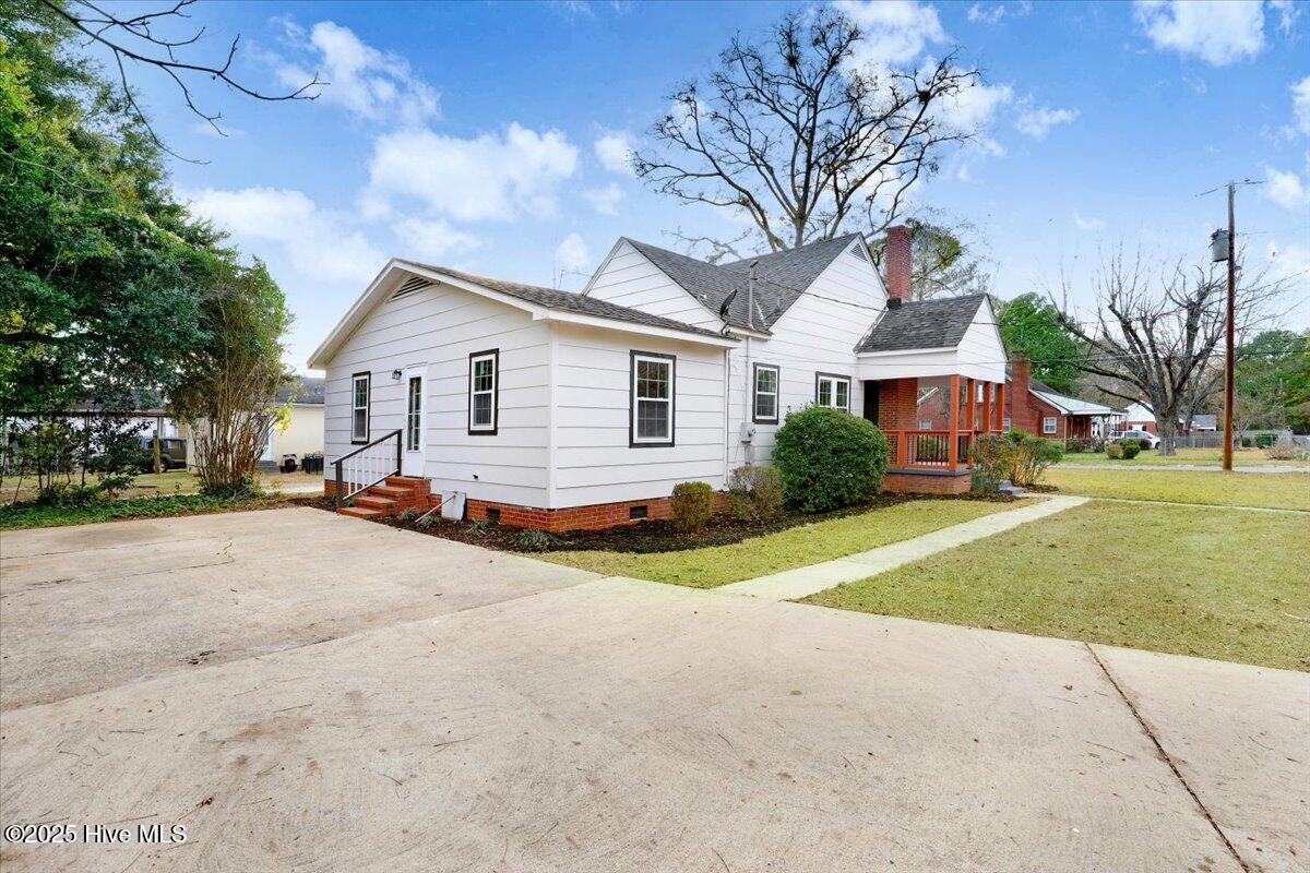 05-700 S Audubon Ave-5