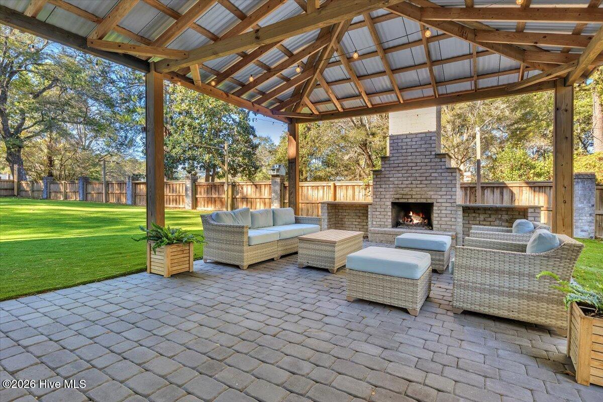 100551826 | Photo 58