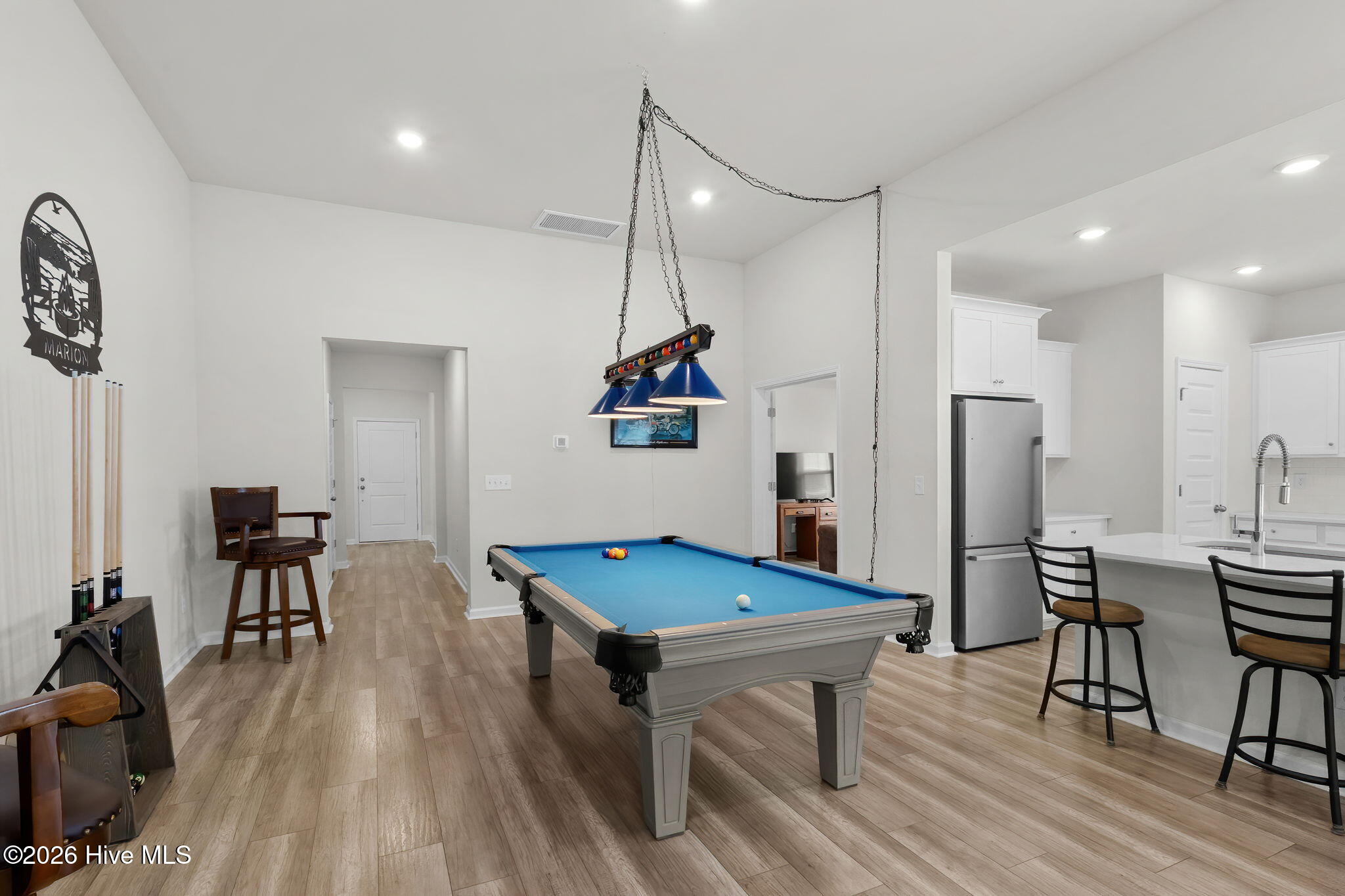 100557822 | Photo 15