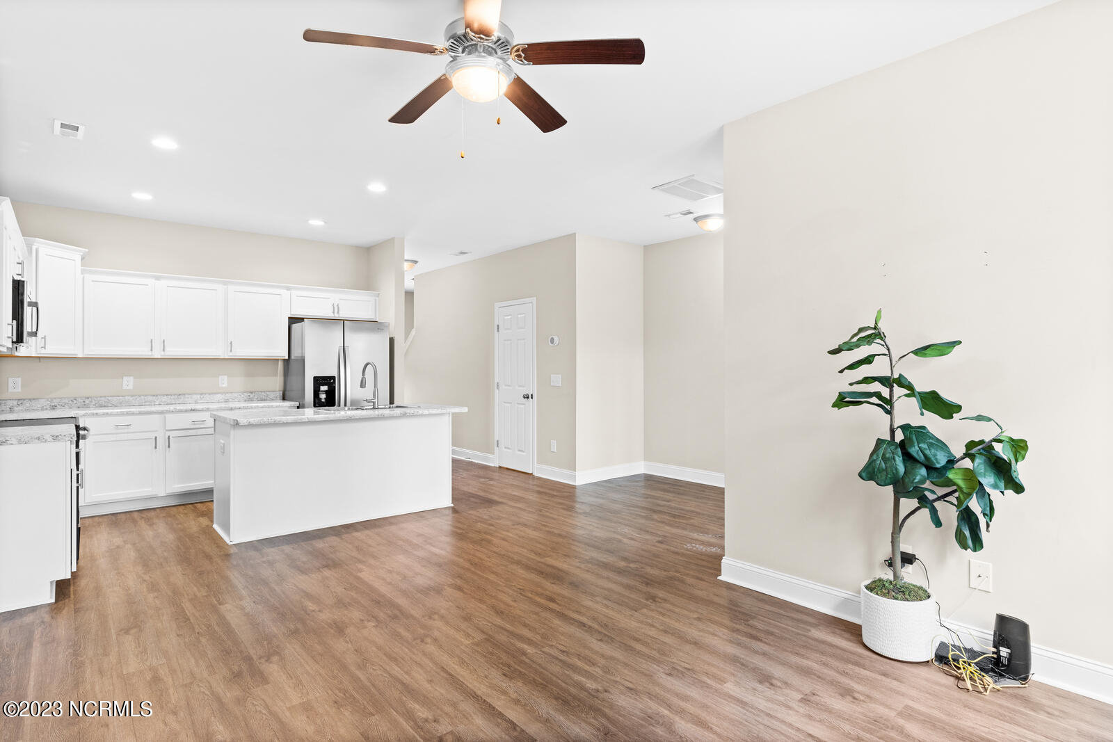 100552237 | Photo 10