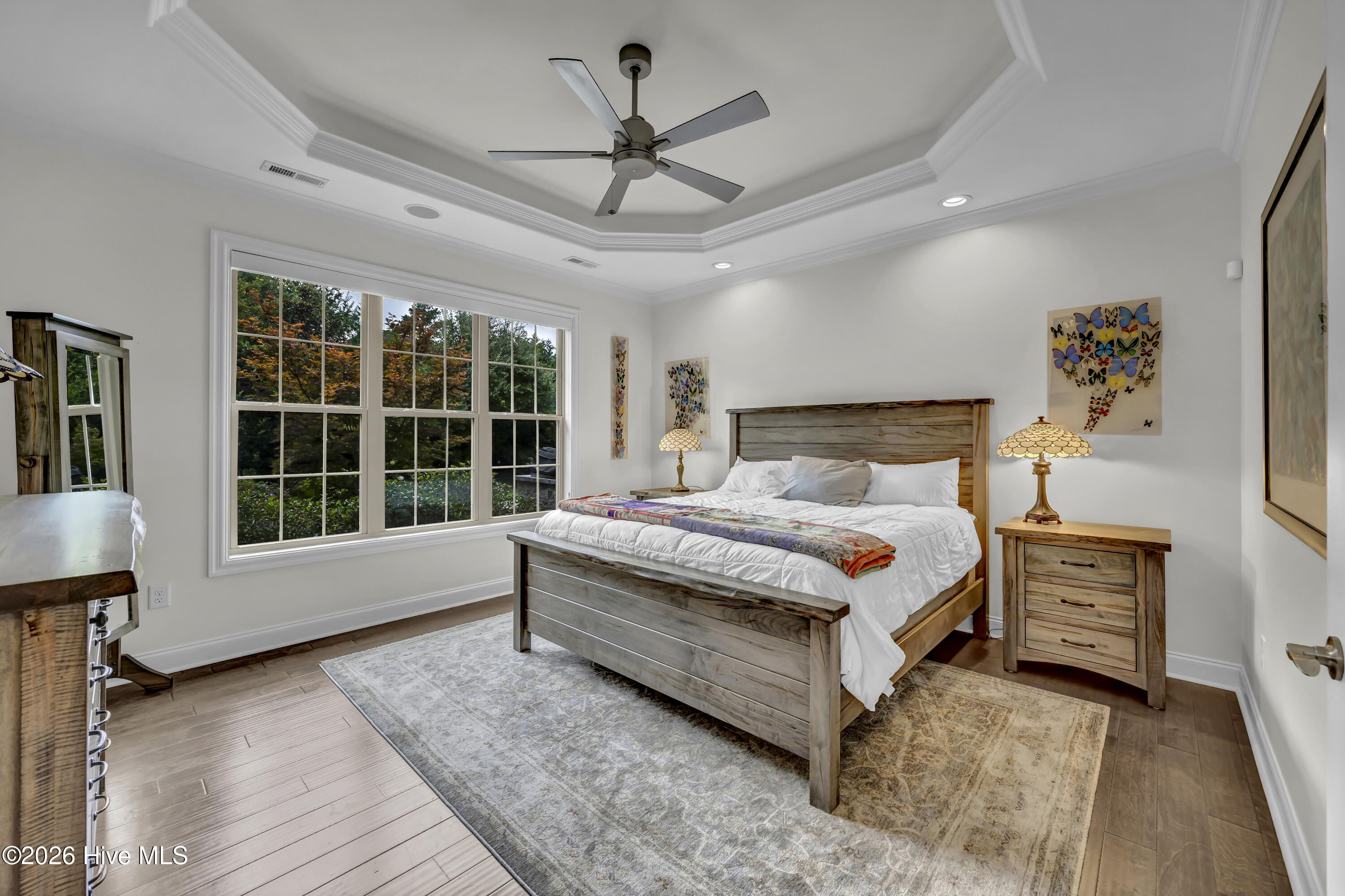 100555264 | Photo 19