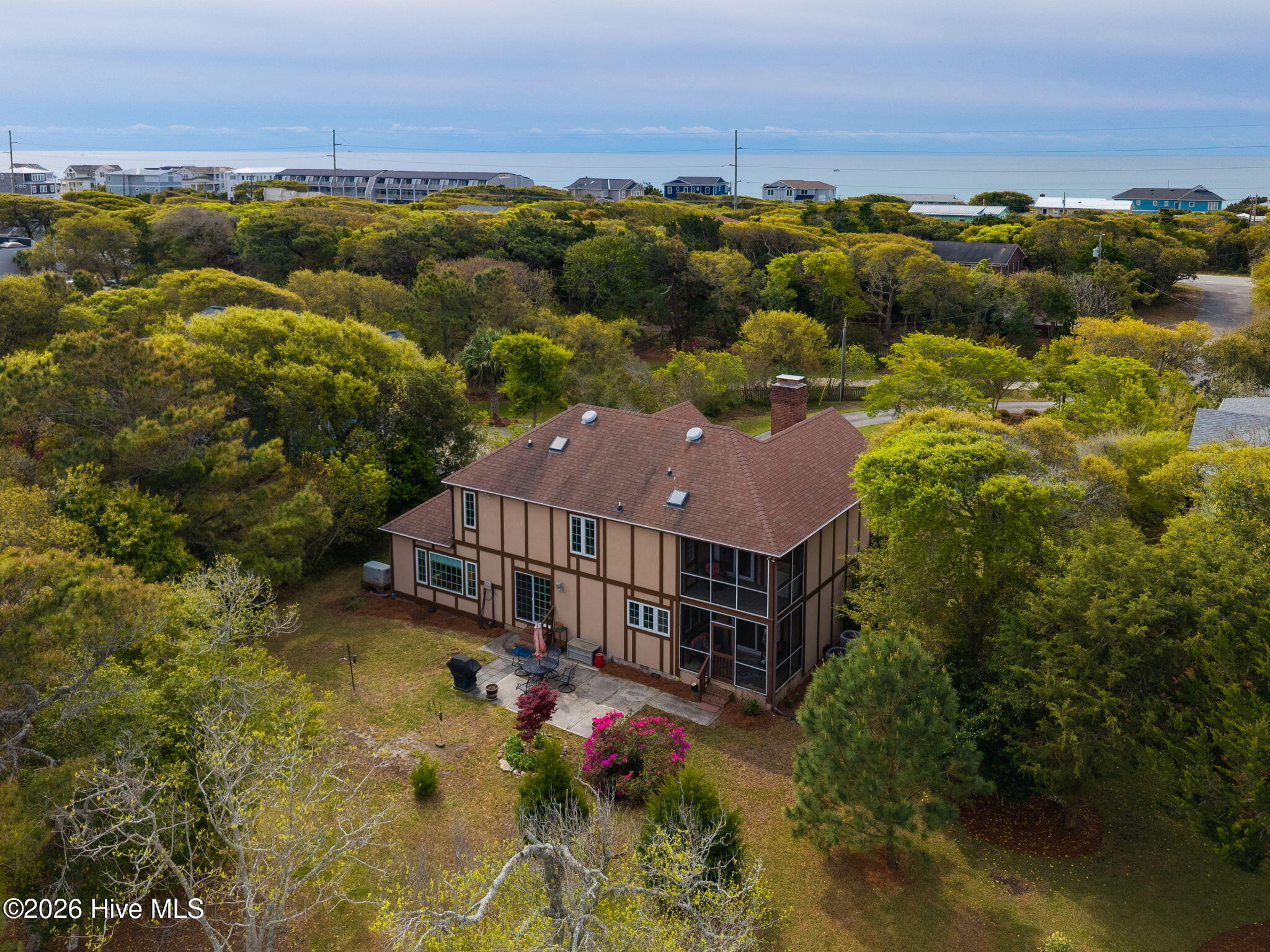 105 Laurel Court,Pine Knoll Shores