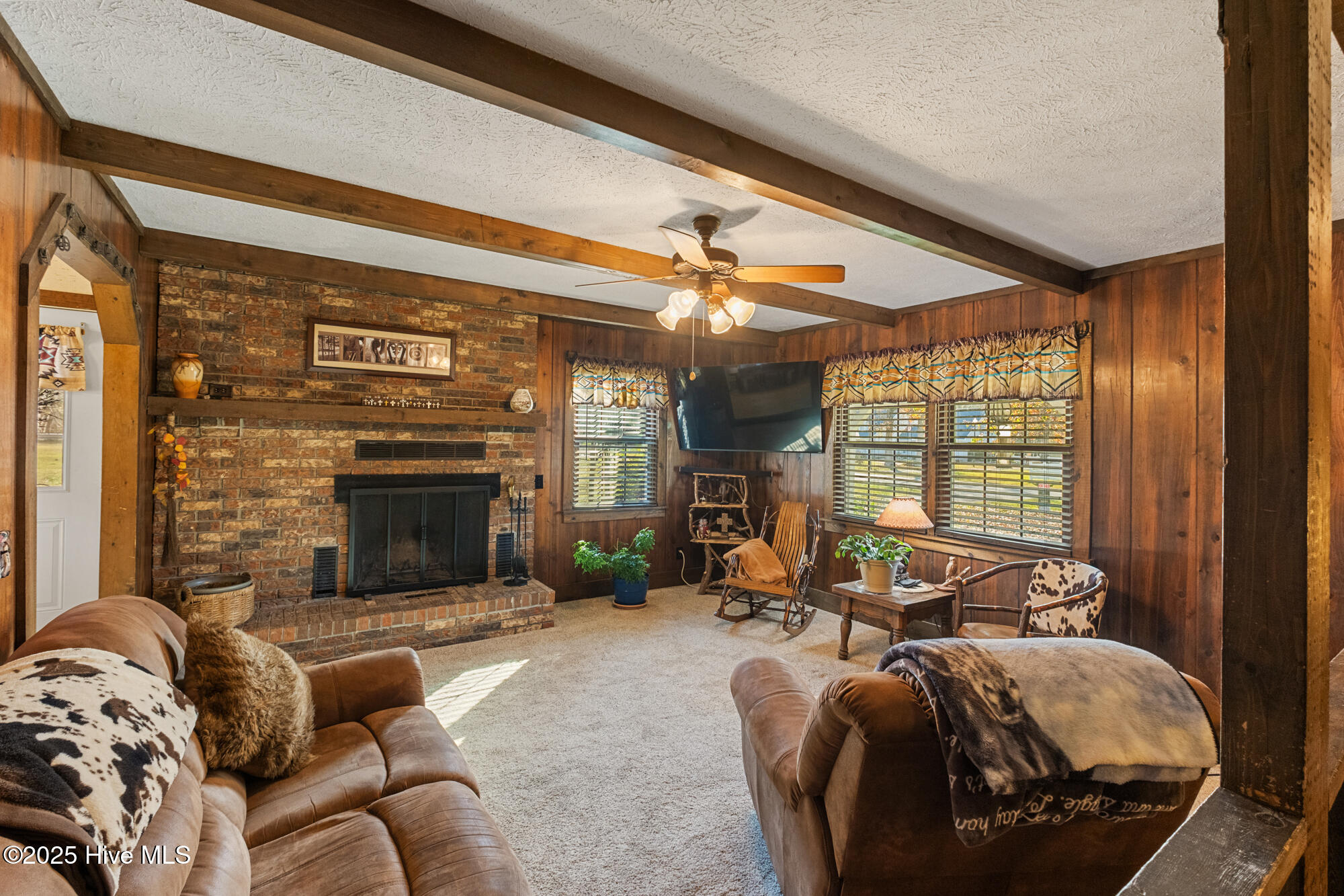 100542459 | Photo 26