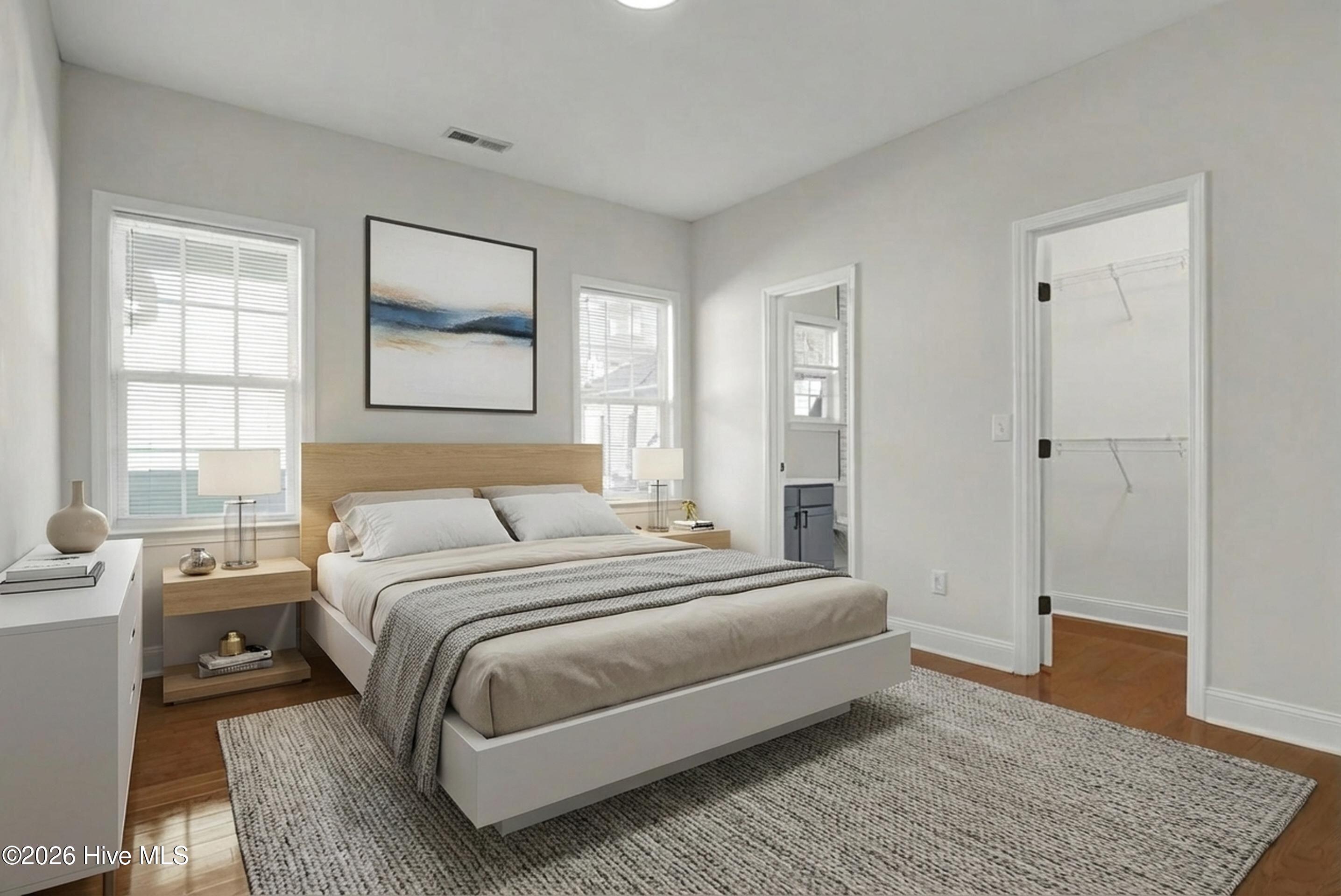 100563177 | Photo 17