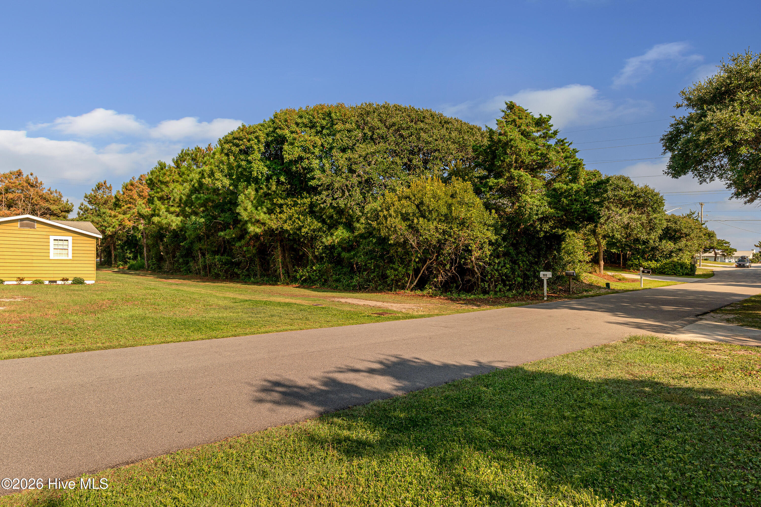 104 Juniper Road,Pine Knoll Shores