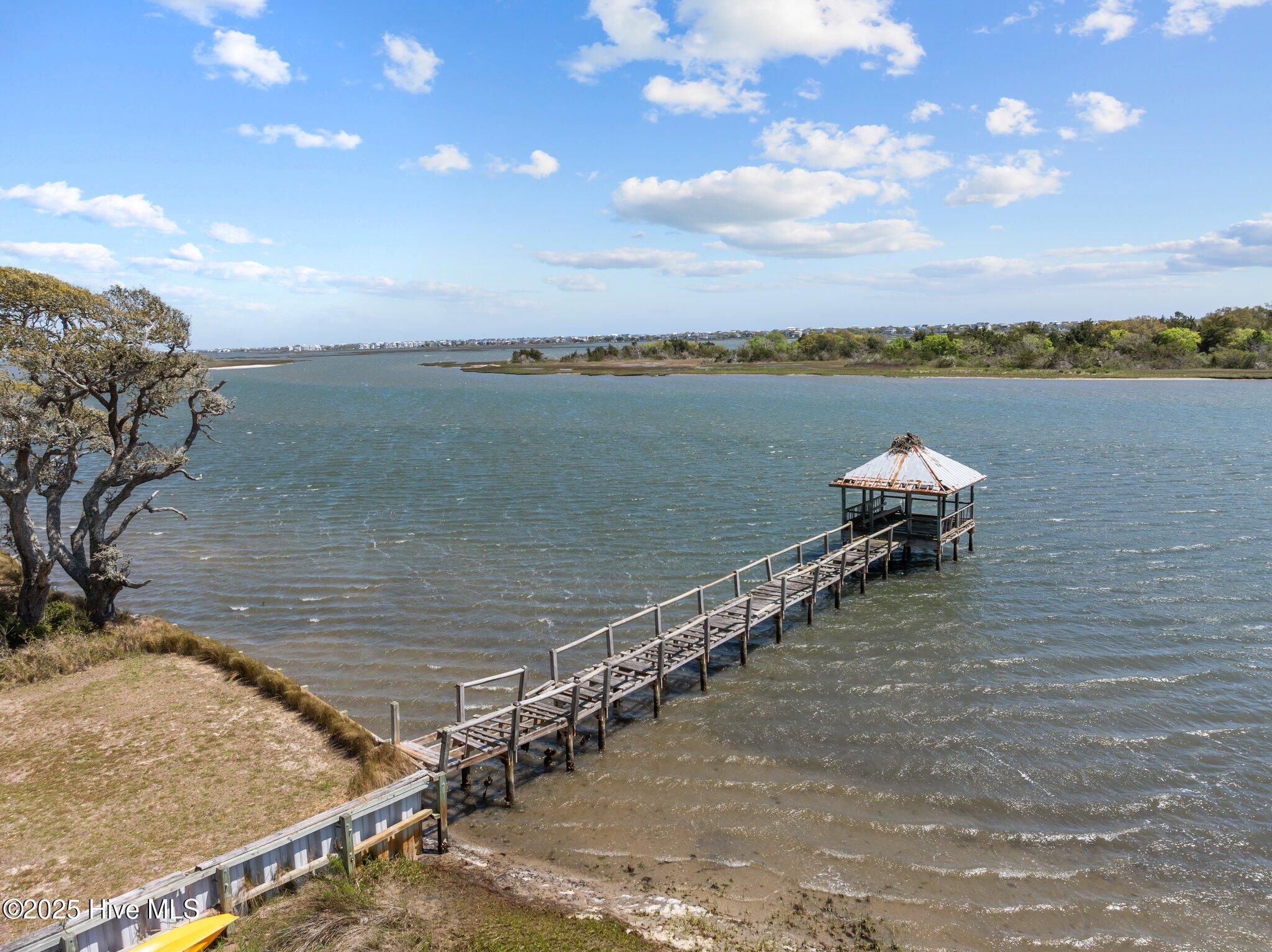 100502292 | Photo 13