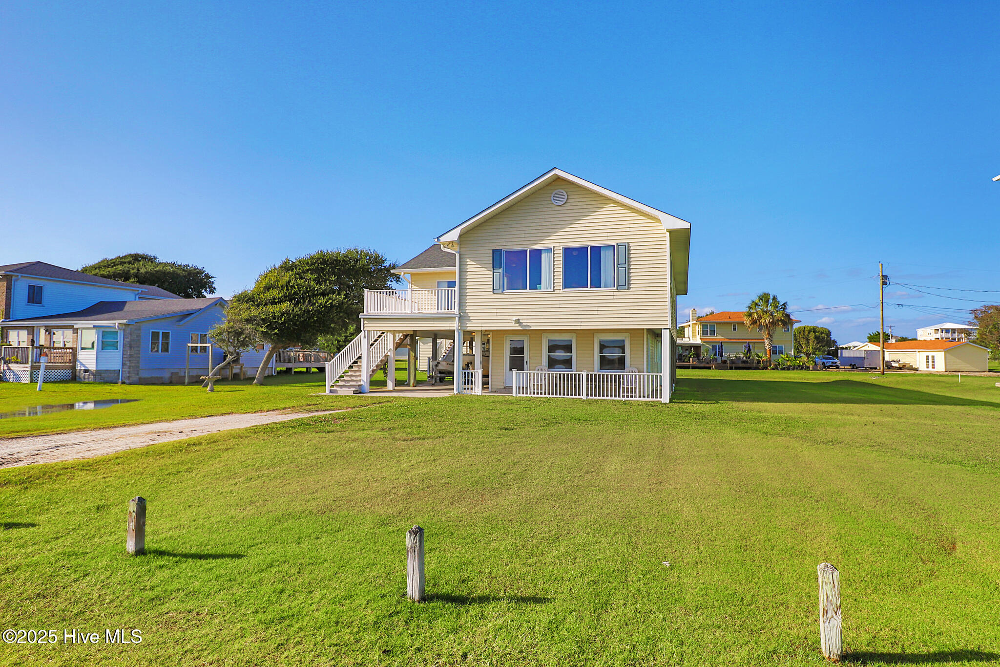 100535334 | Photo 50