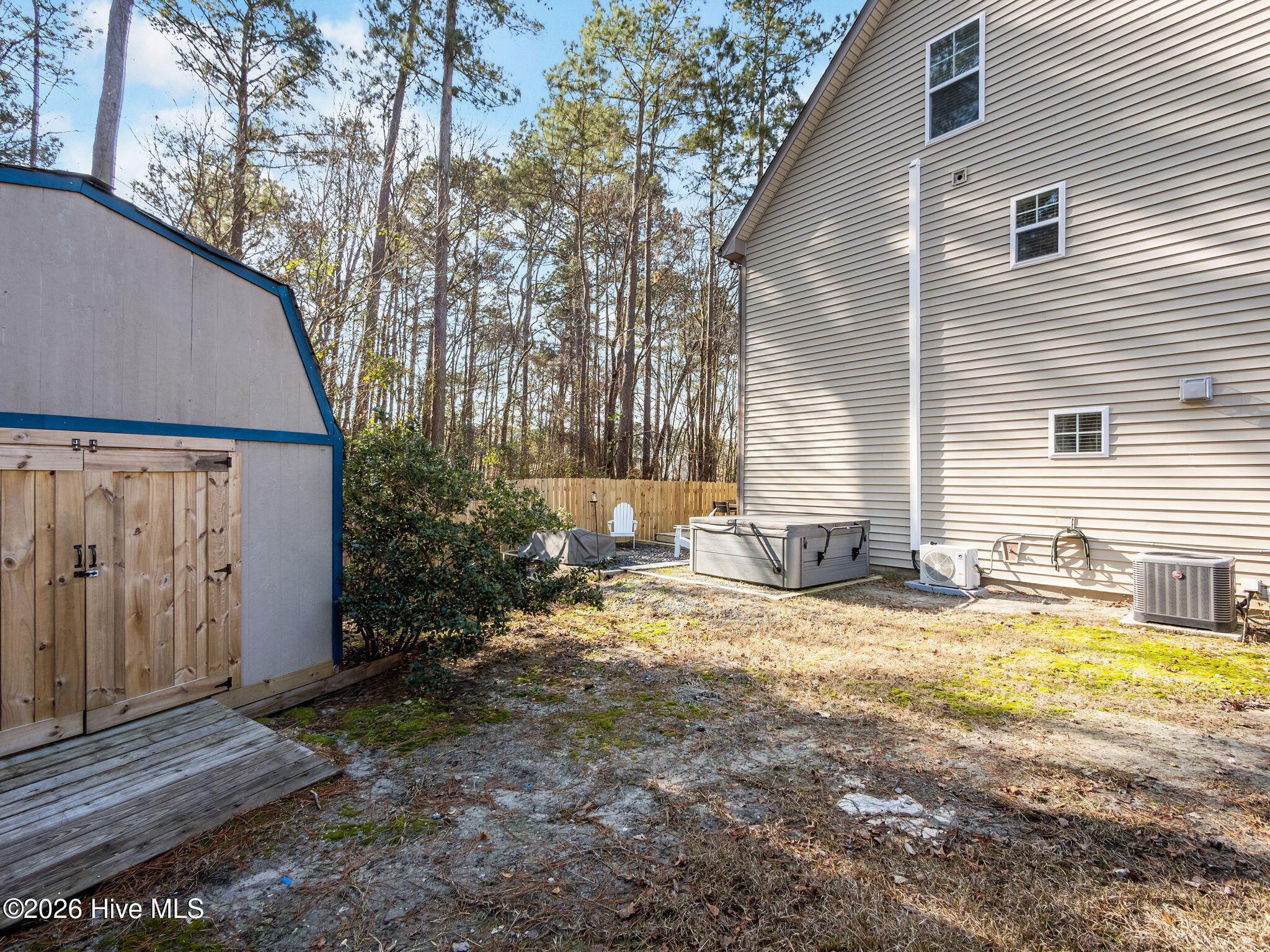 100548967 | Photo 26