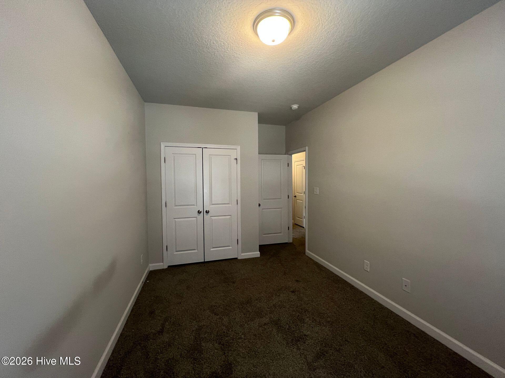 100566254 | Photo 16