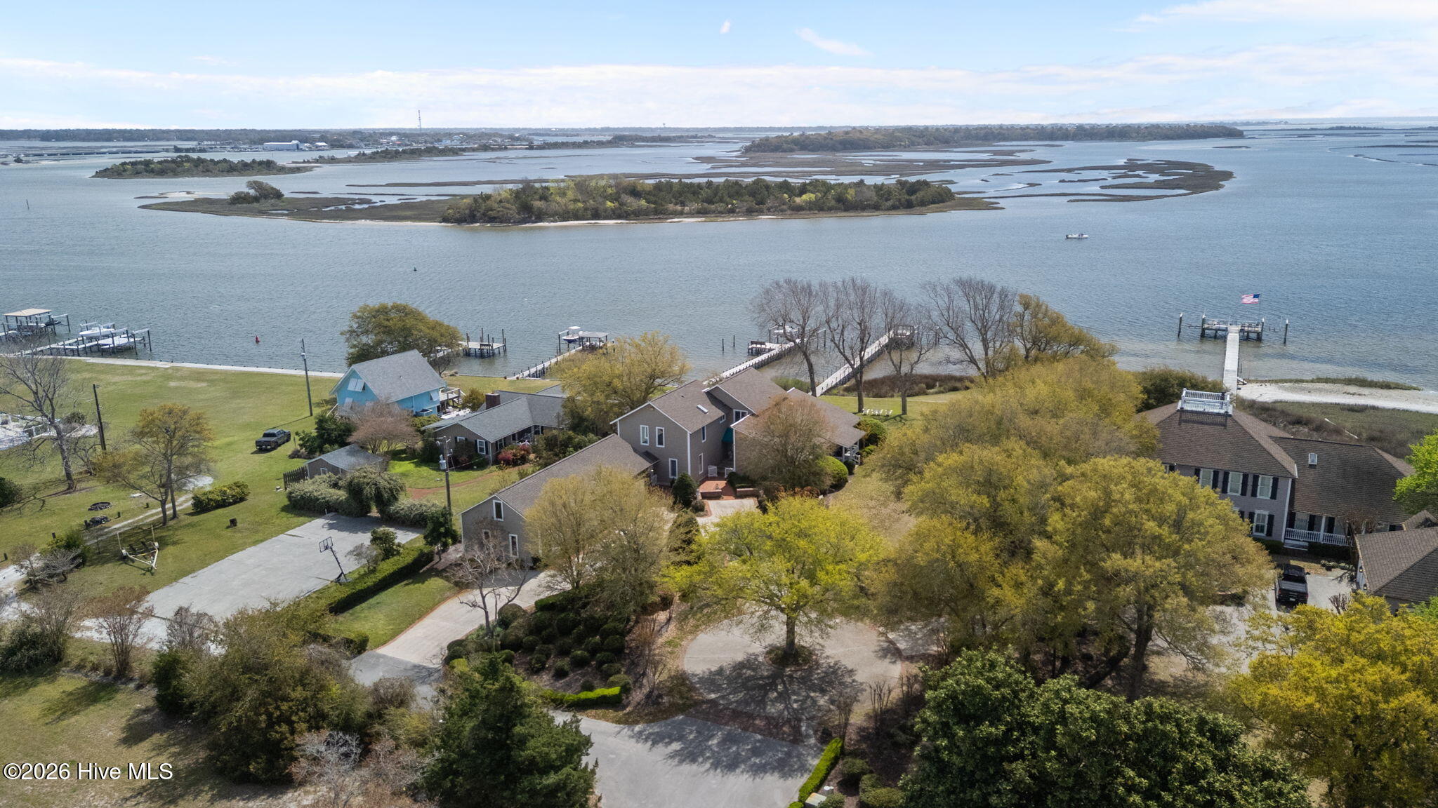 100564648 | Photo 62