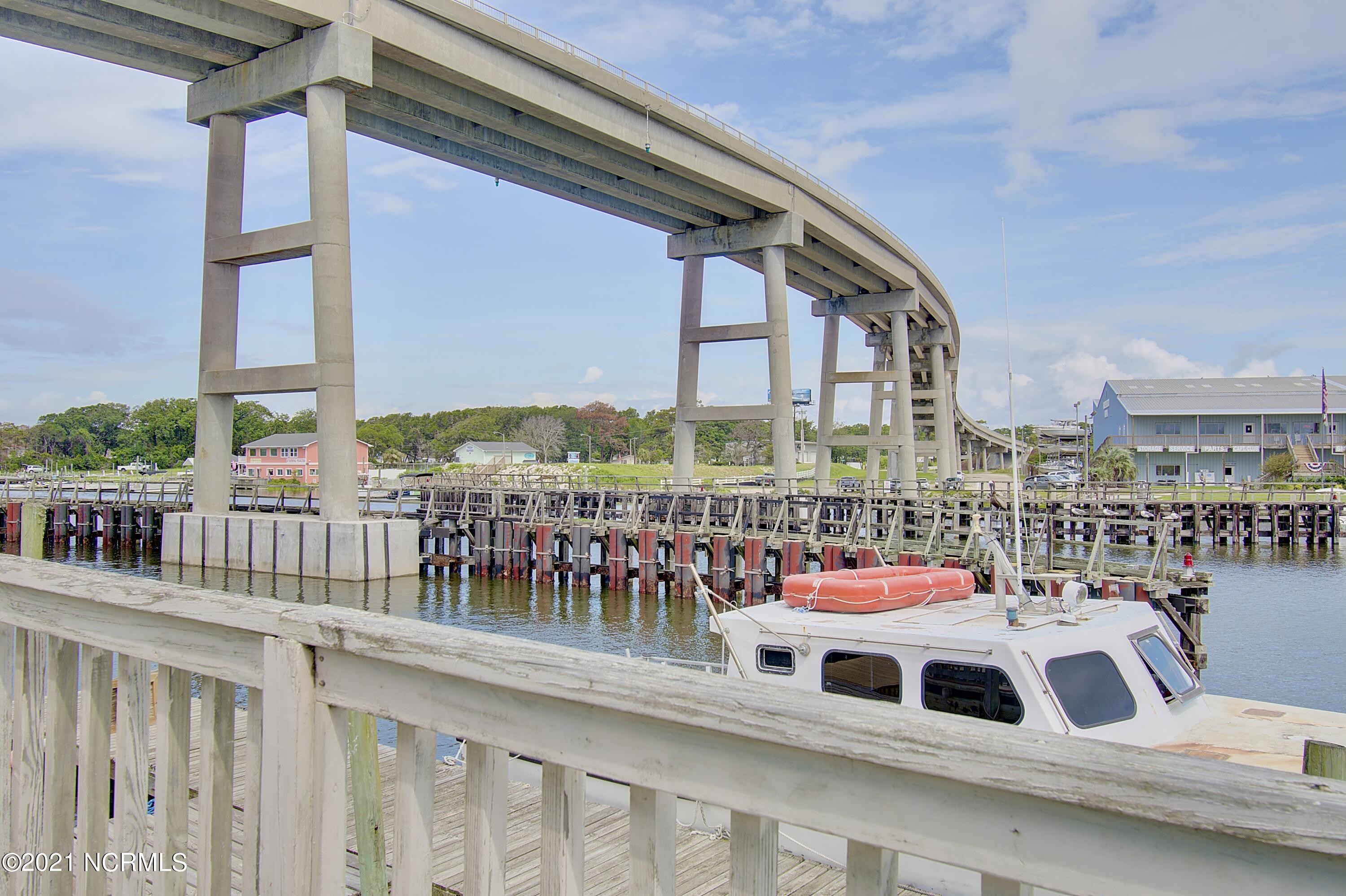 100502162 | Photo 94