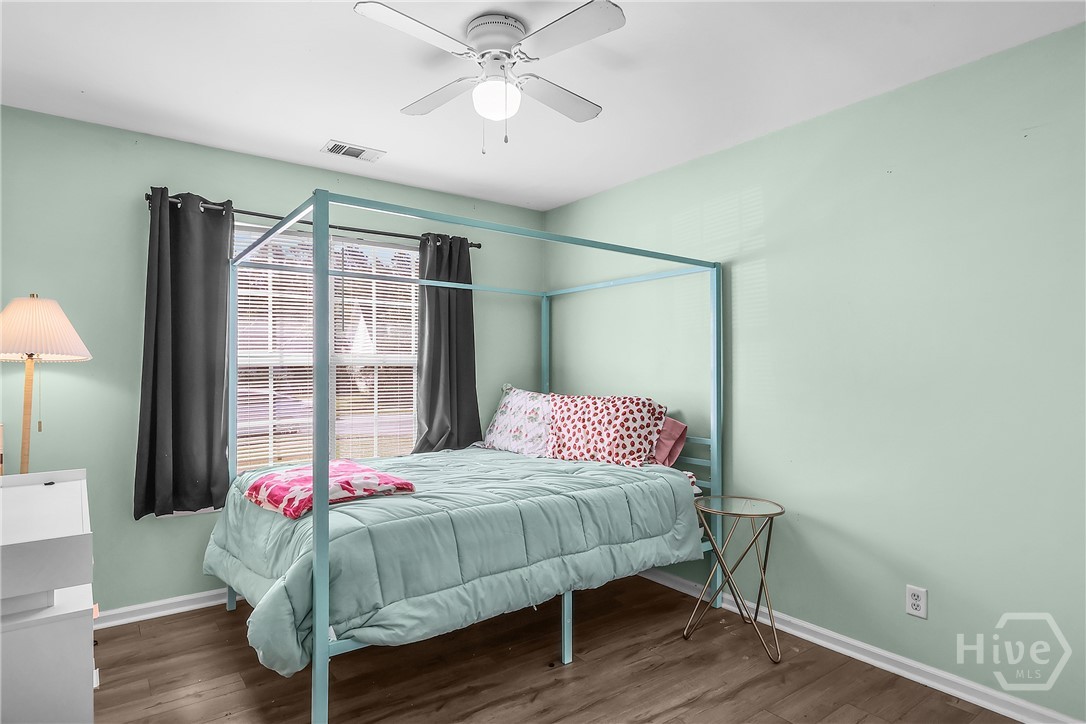 Photo 4 of Single family home for sale at 156 Berwick Lakes Blvd, Pooler, GA 31322 | MLS# SA367214 | Listing updated on 2026-10-29
