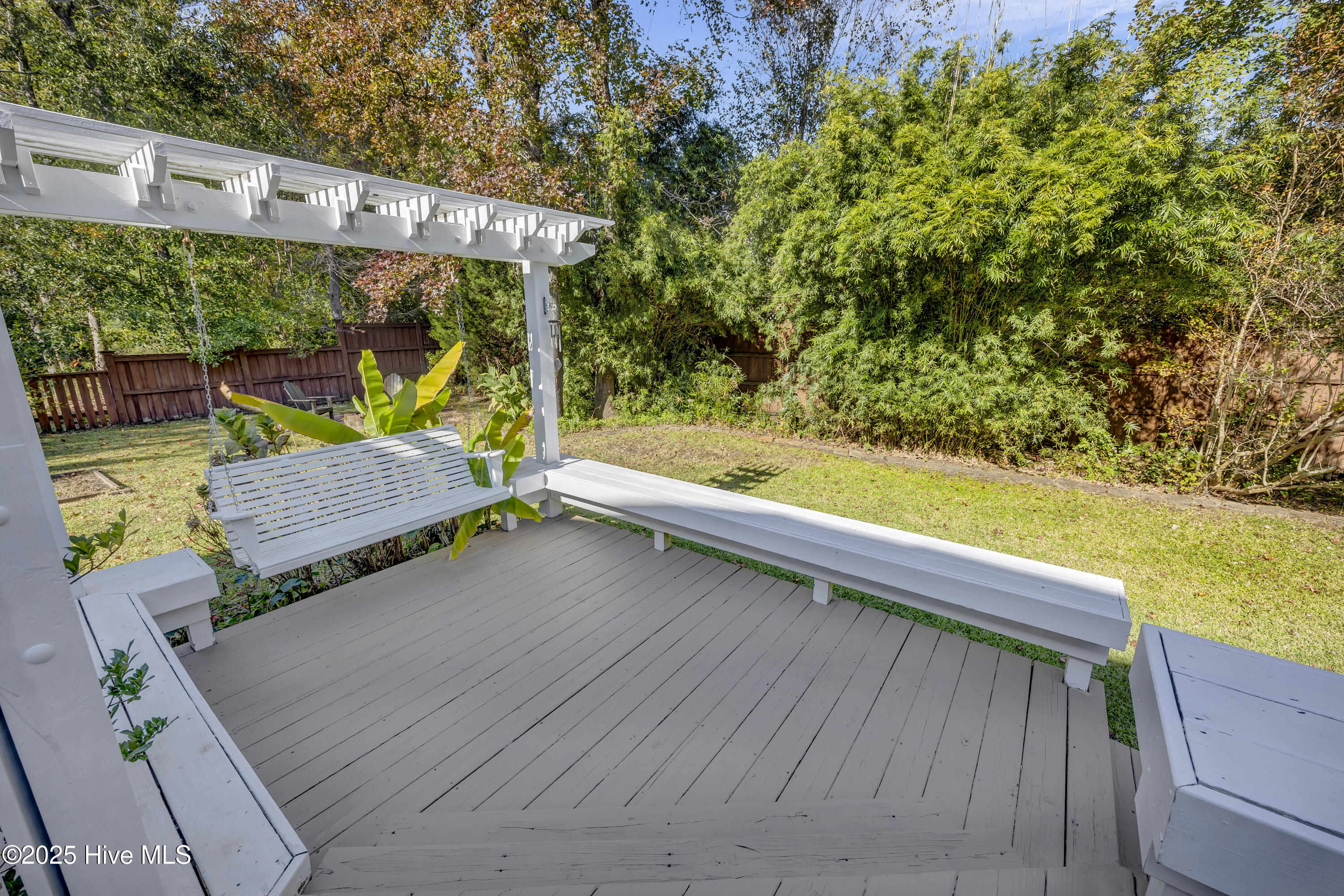 100541424 | Photo 27